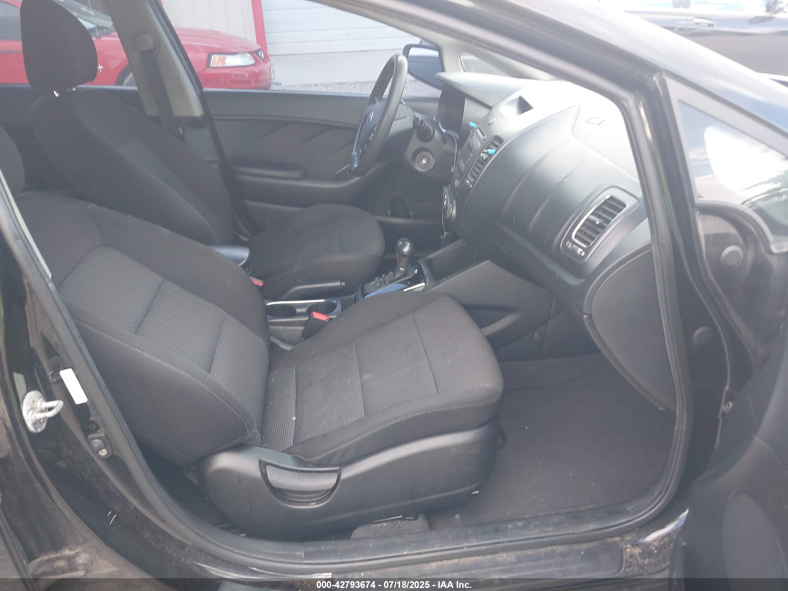 KIA FORTE image 5