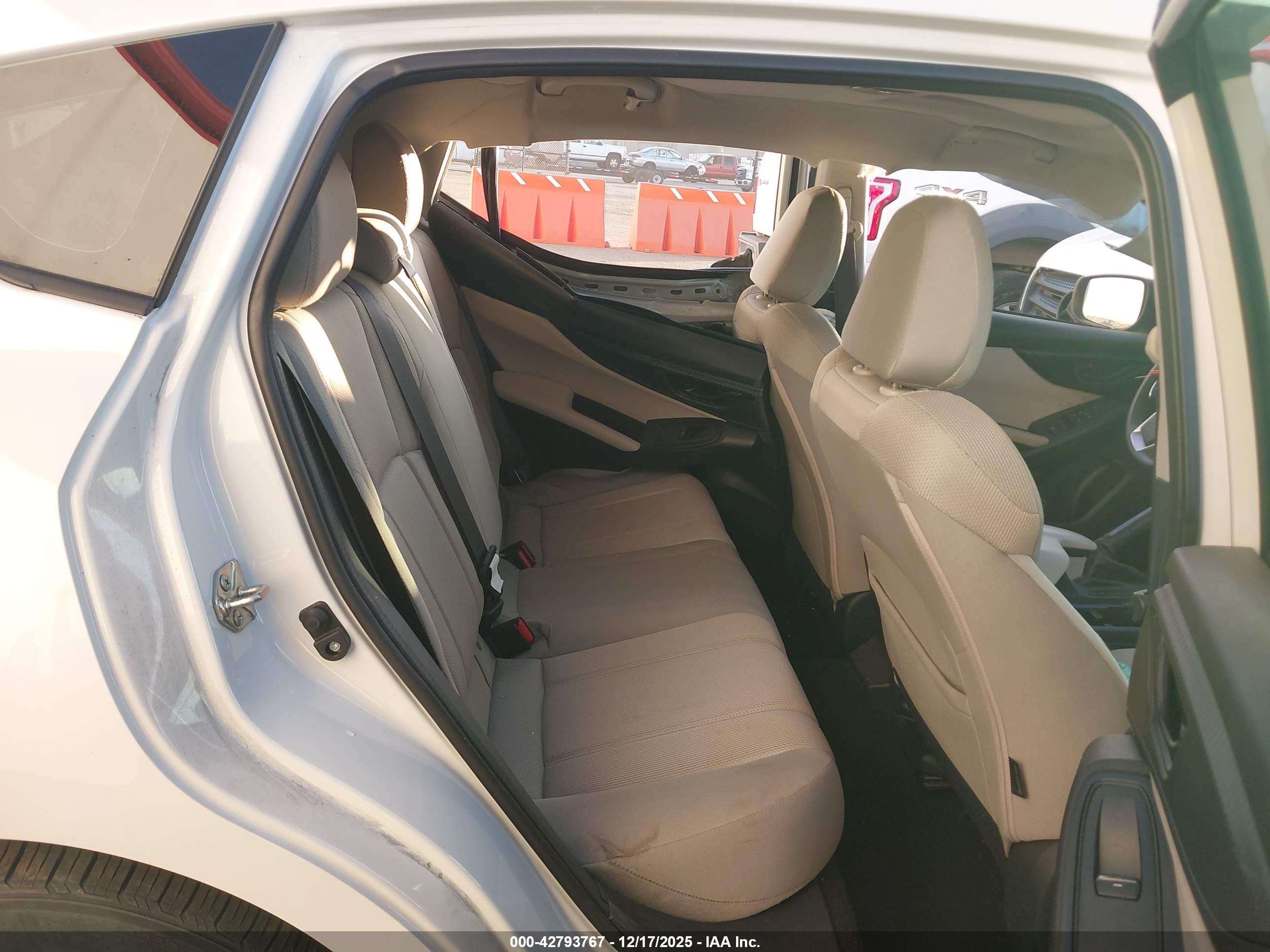 SUBARU IMPREZA image 8