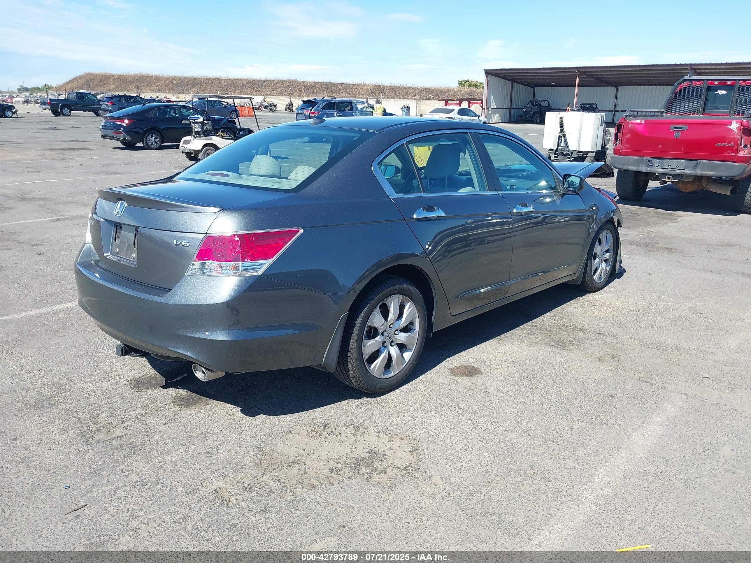 HONDA ACCORD image 4