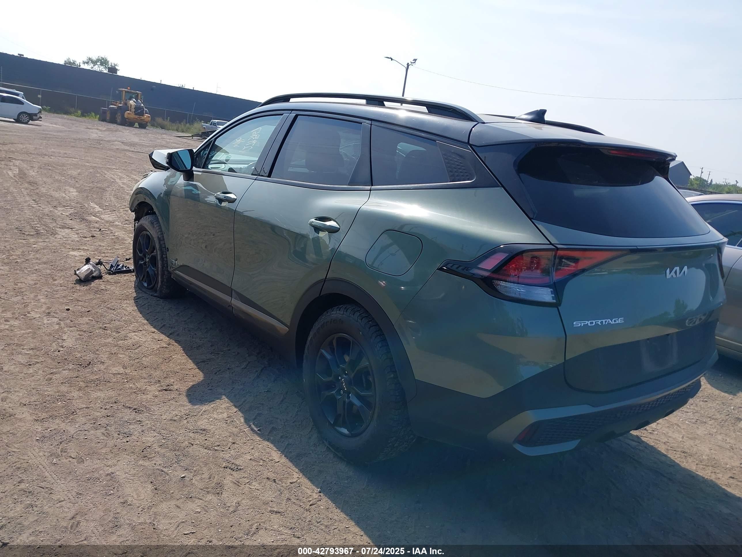 KIA SPORTAGE image 3