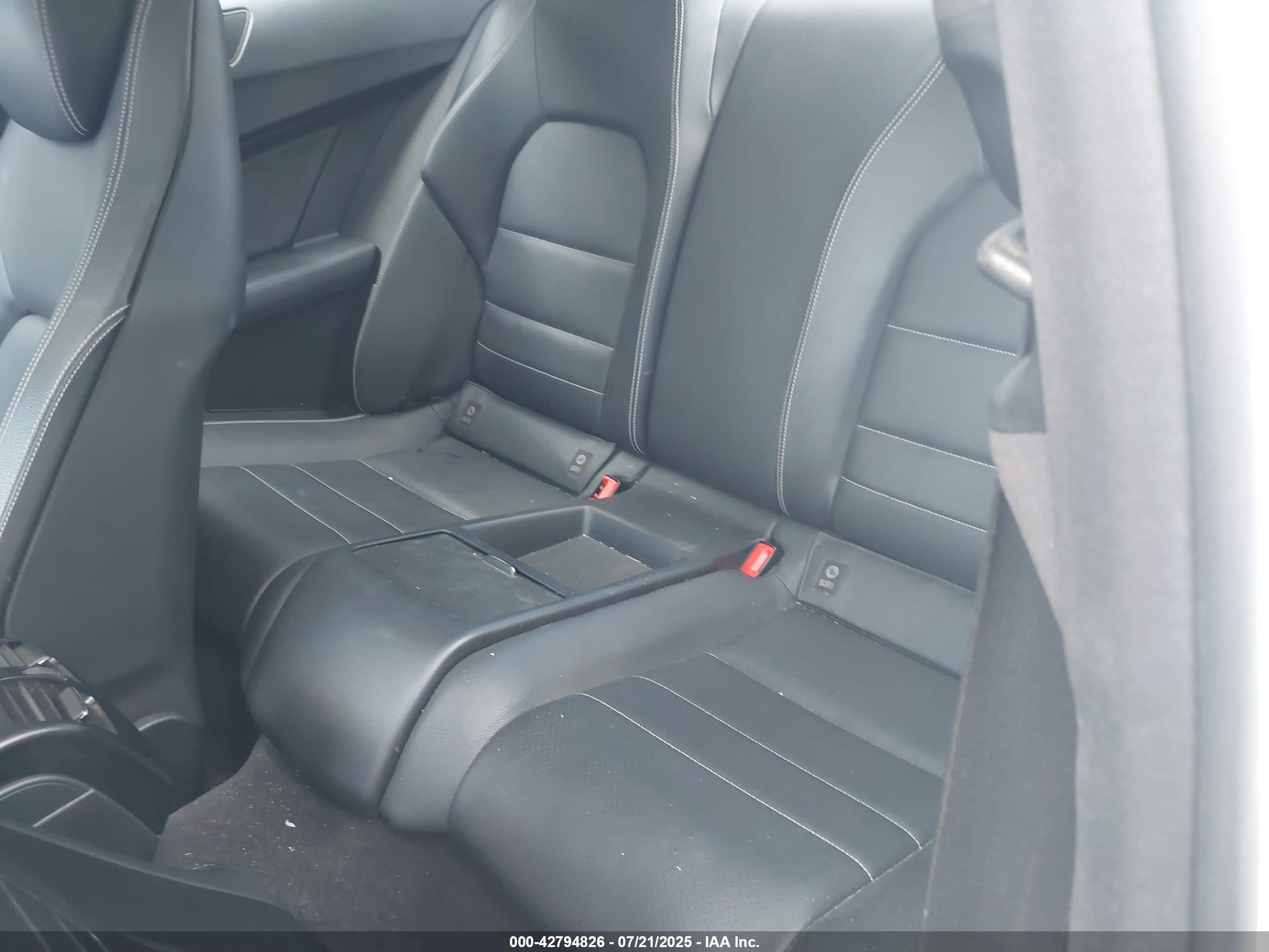 MERCEDES-BENZ C image 8