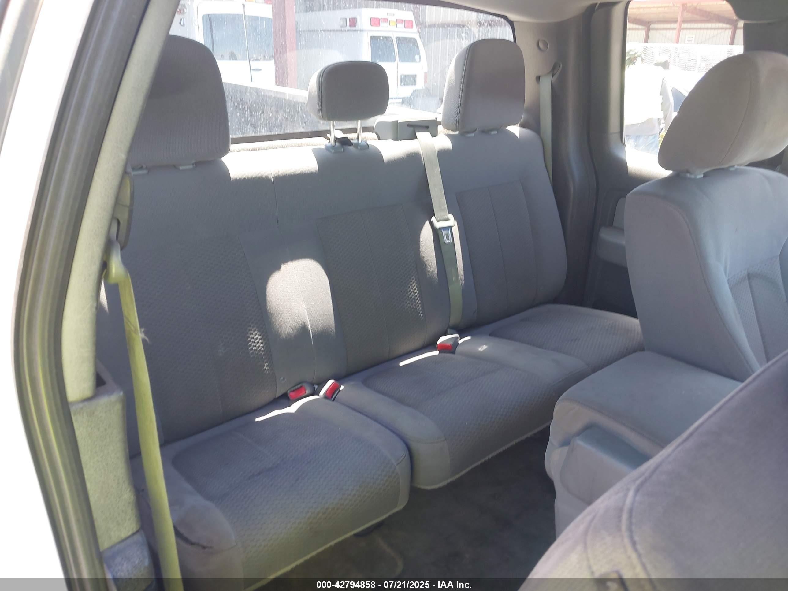 FORD F-150 image 8