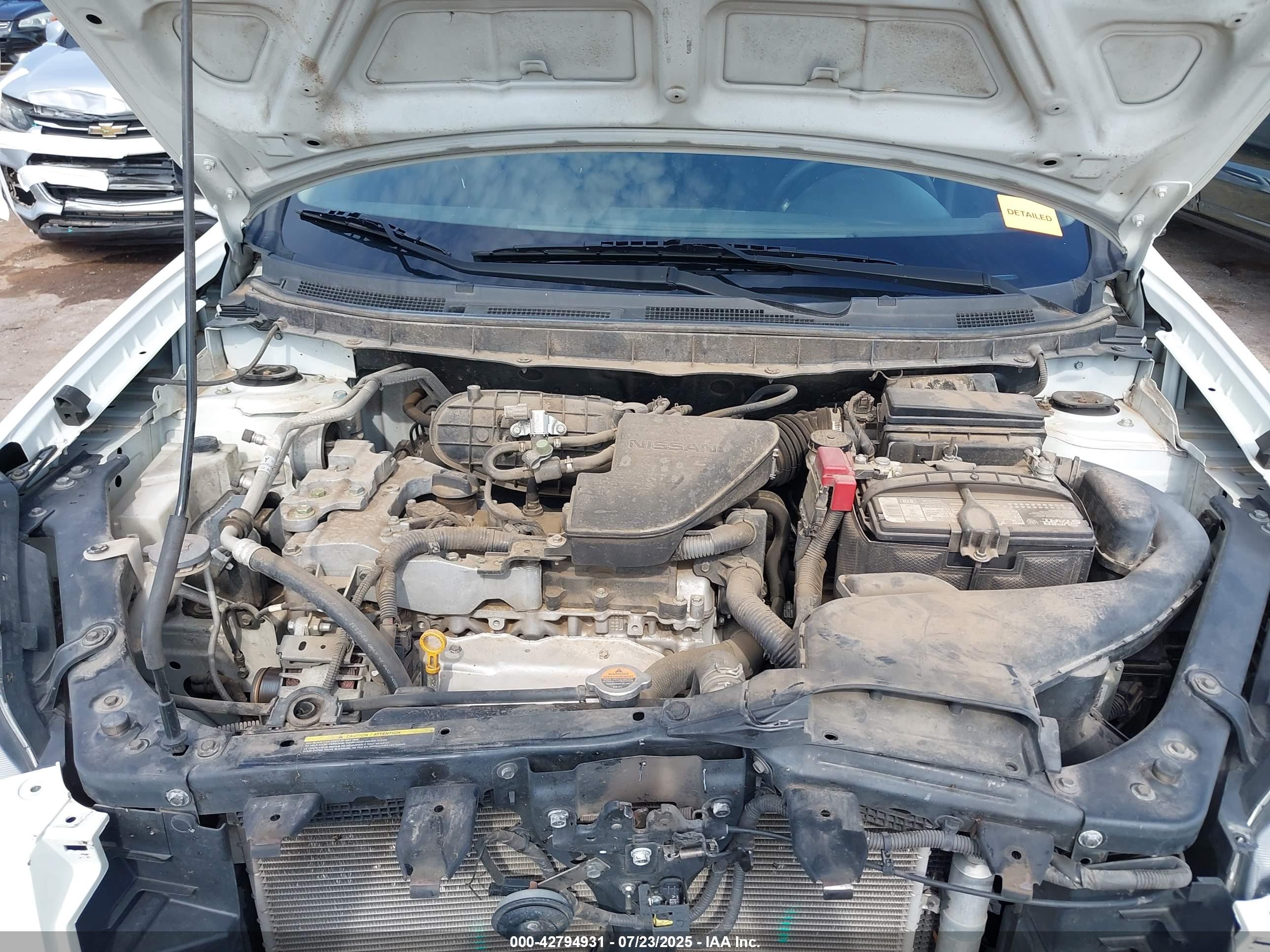 NISSAN ROGUE image 10