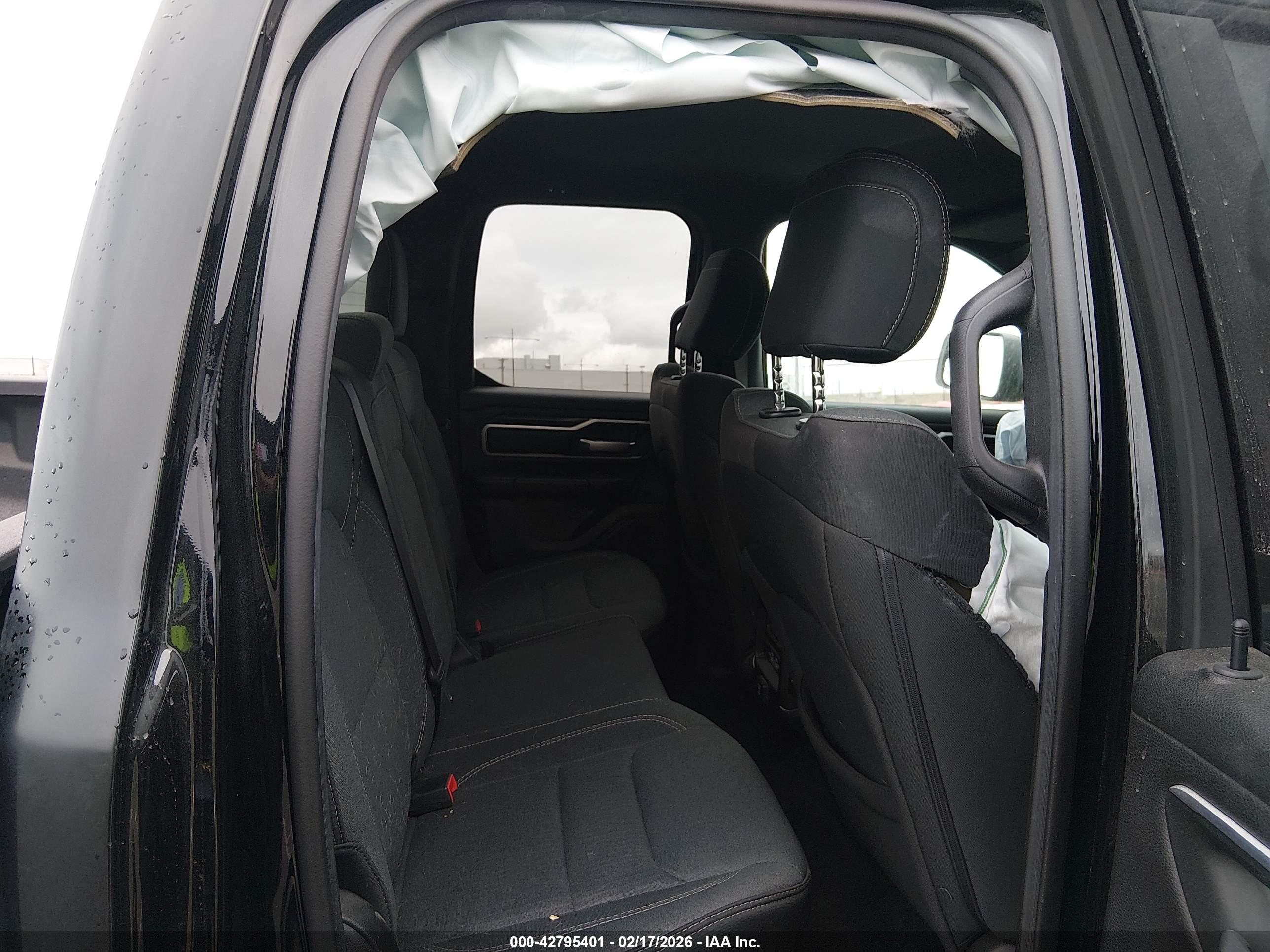 RAM 1500 image 8