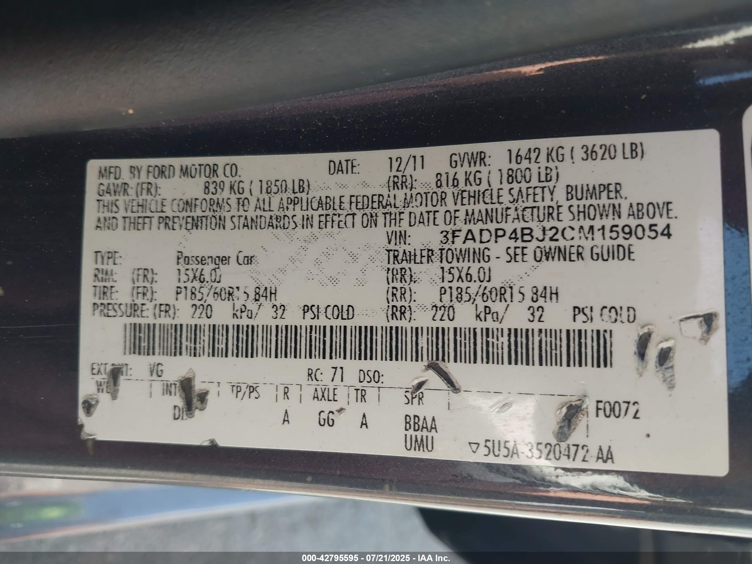 FORD FIESTA image 9