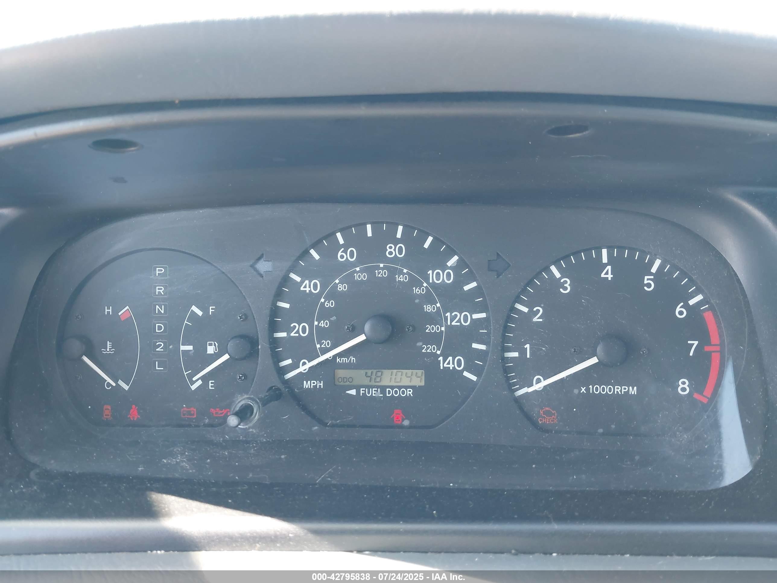TOYOTA CAMRY image 7
