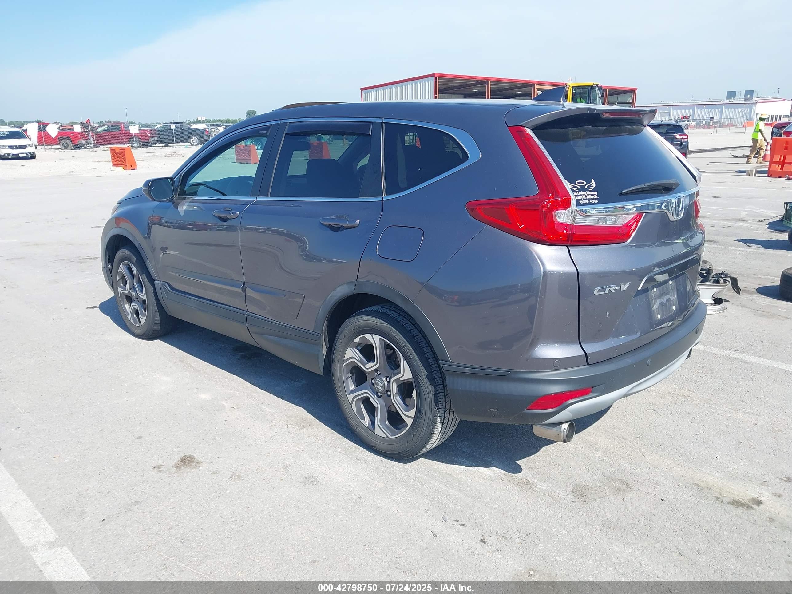 HONDA CR-V image 3