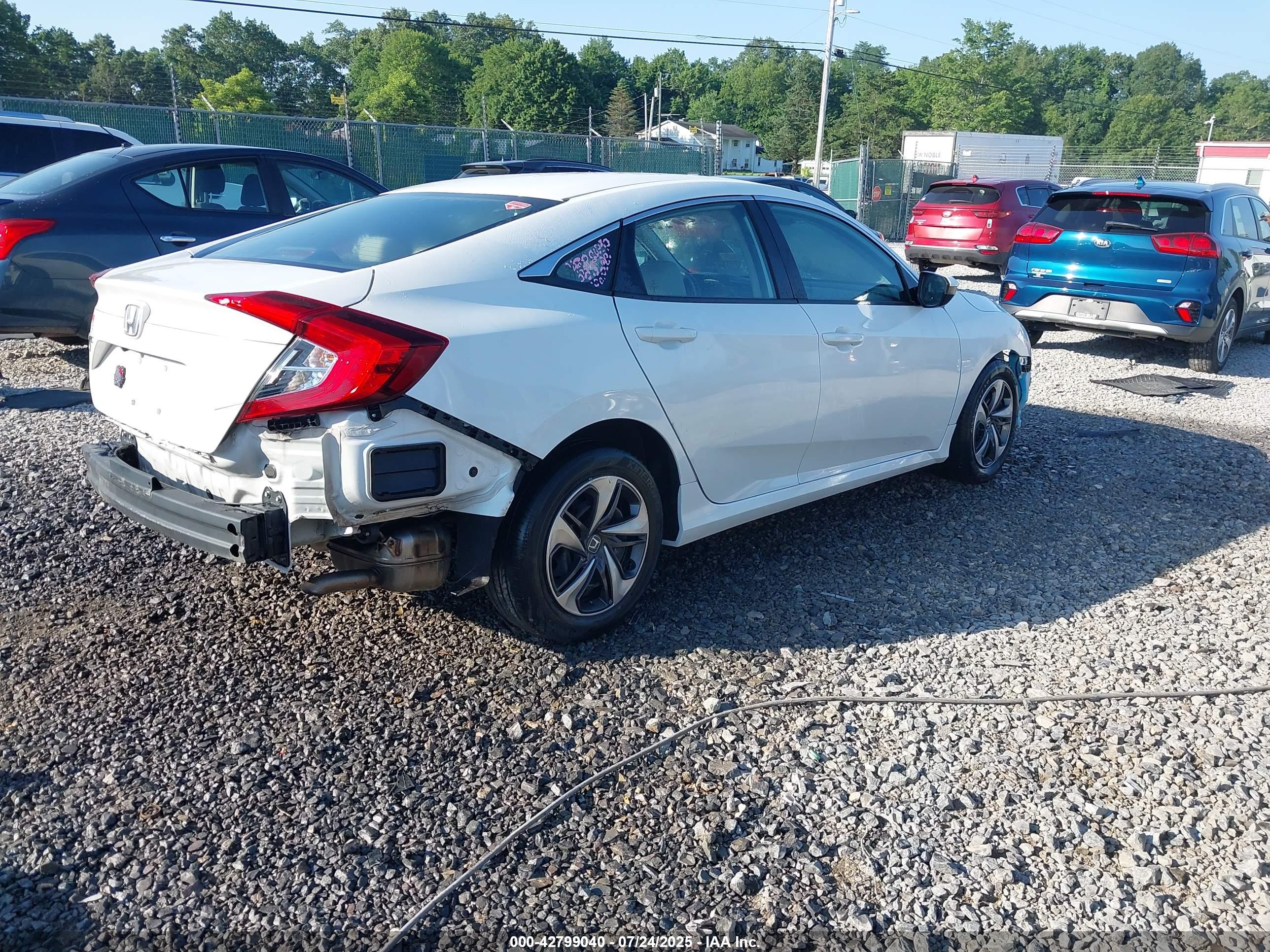 HONDA CIVIC image 4