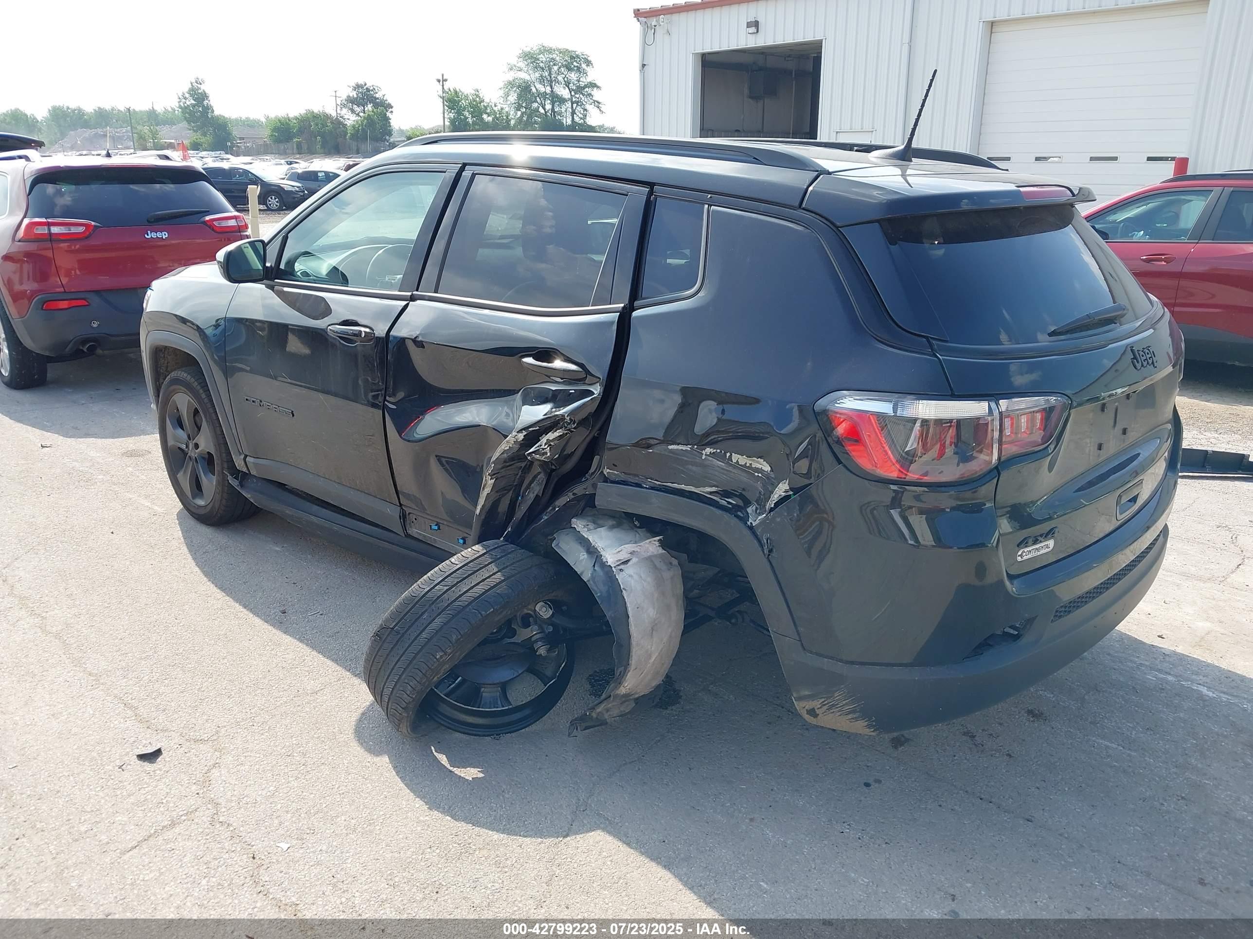 JEEP COMPASS image 3