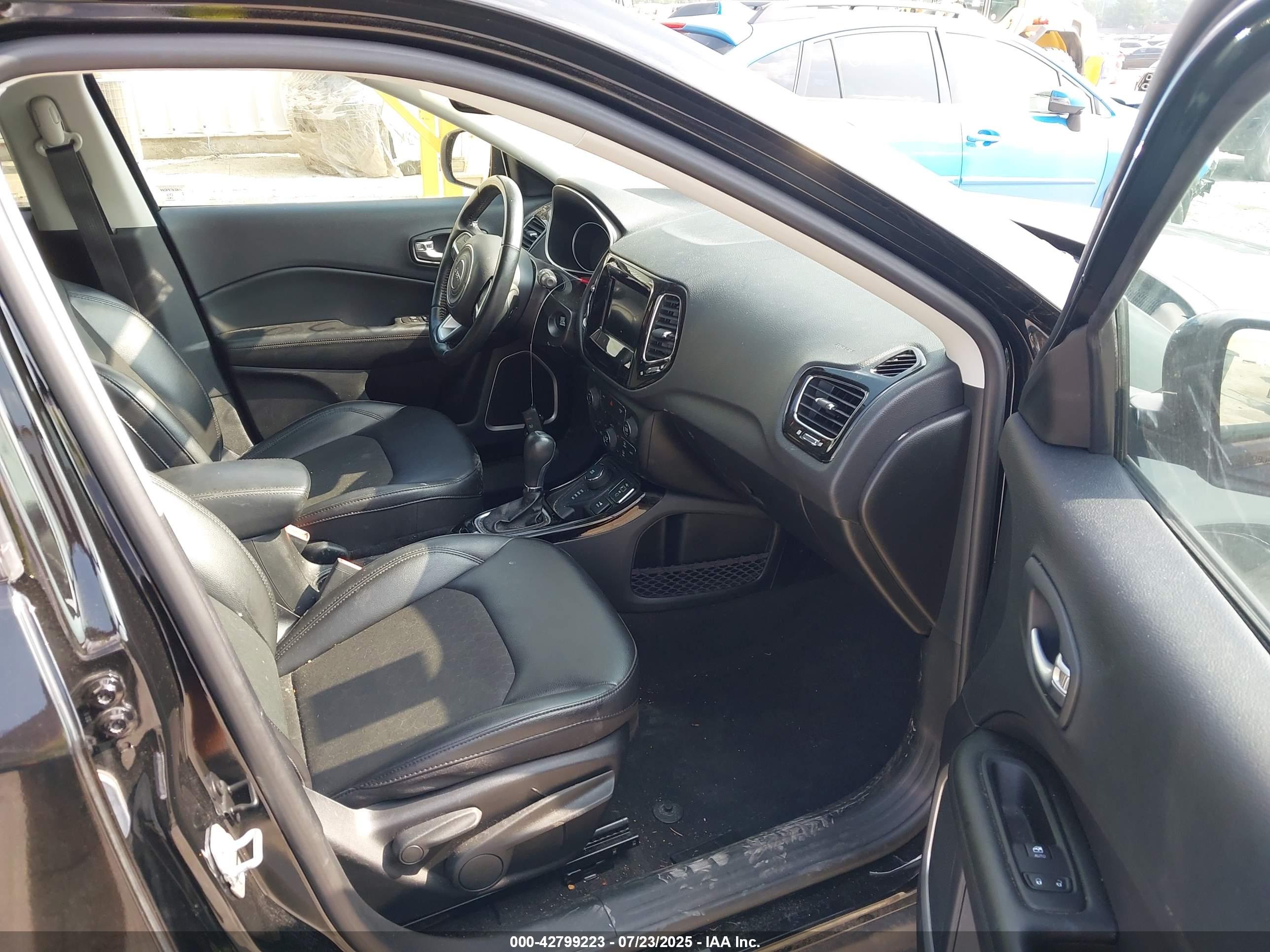 JEEP COMPASS image 5