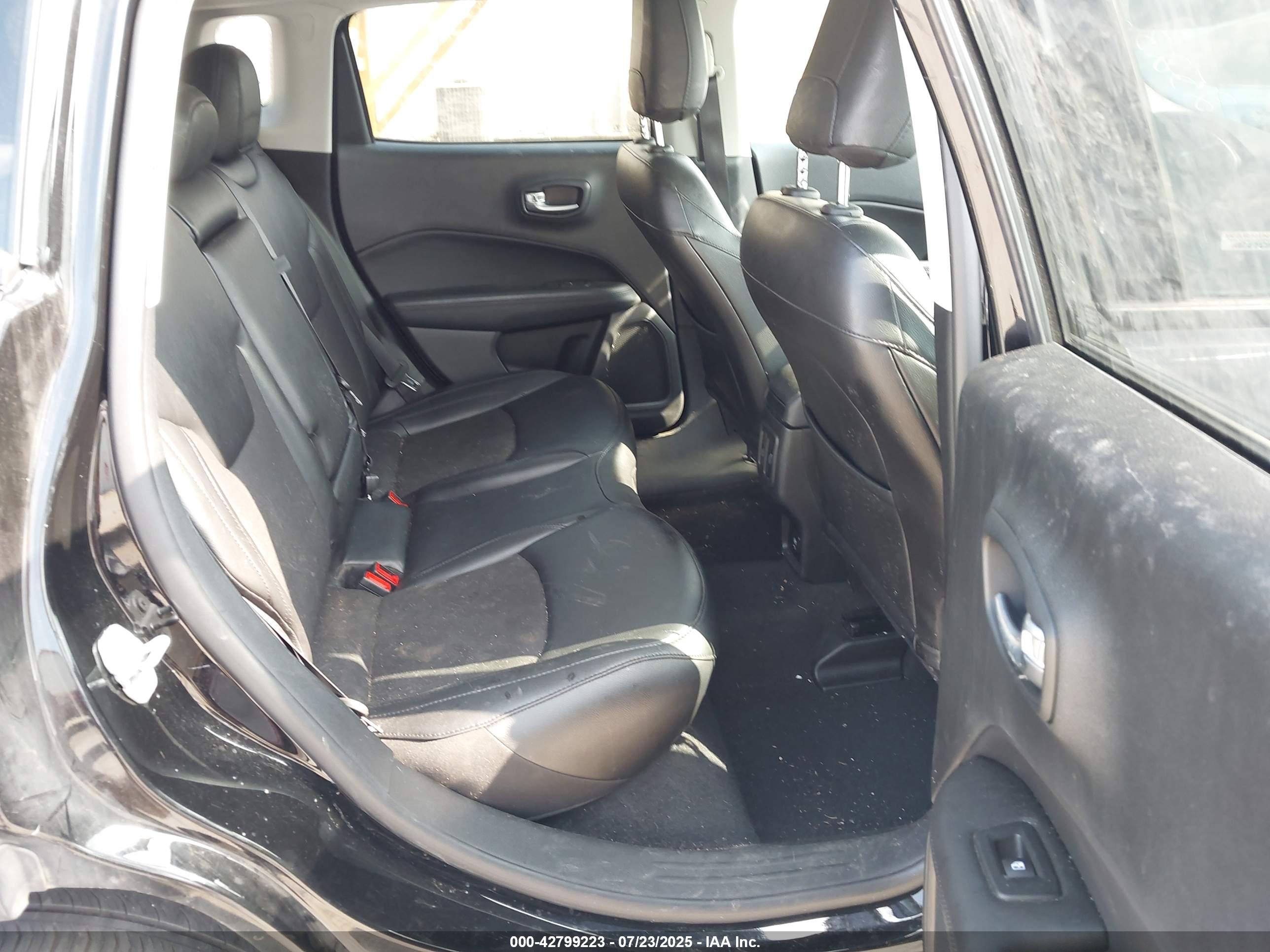 JEEP COMPASS image 8