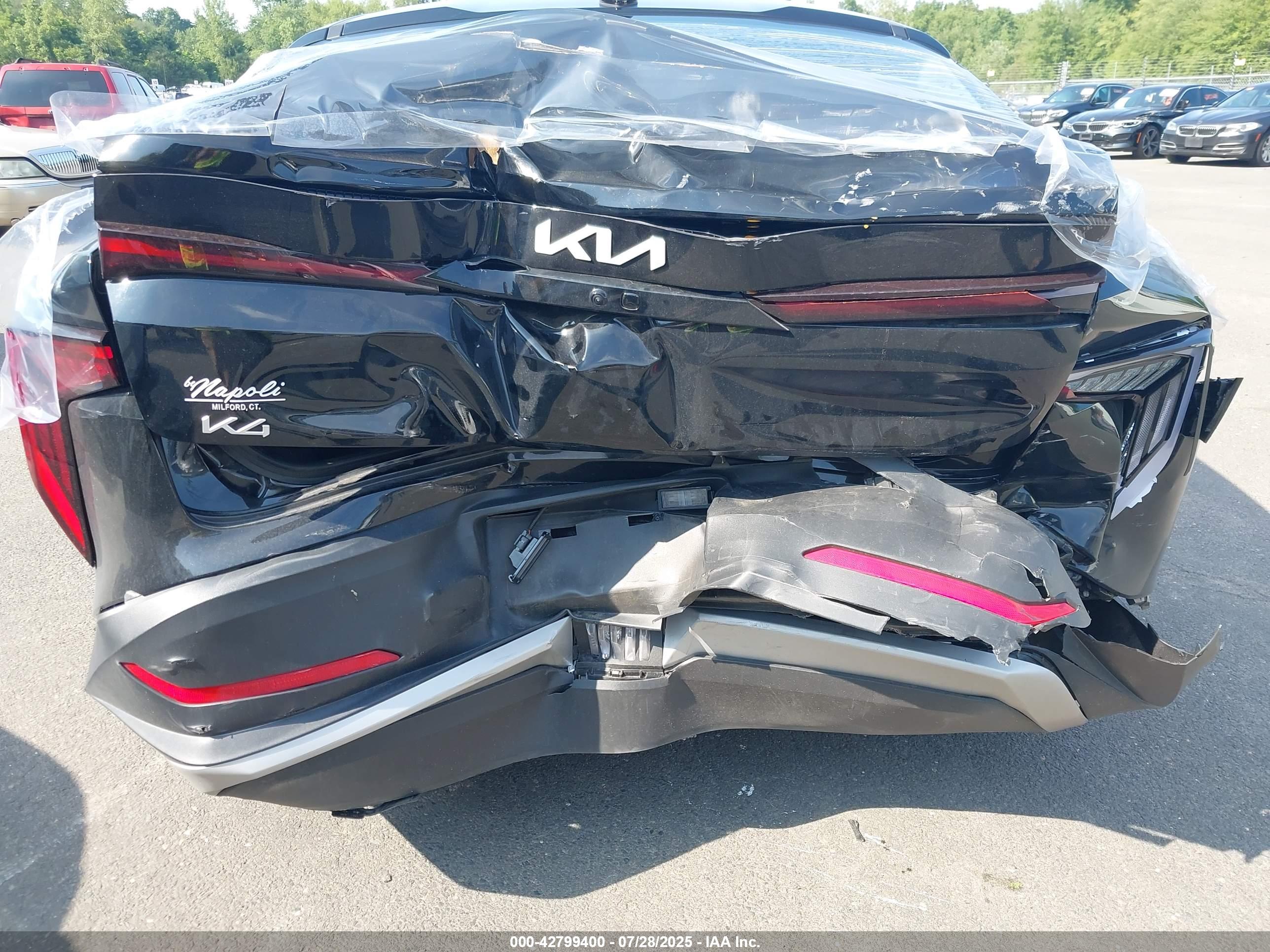 KIA K4 image 6