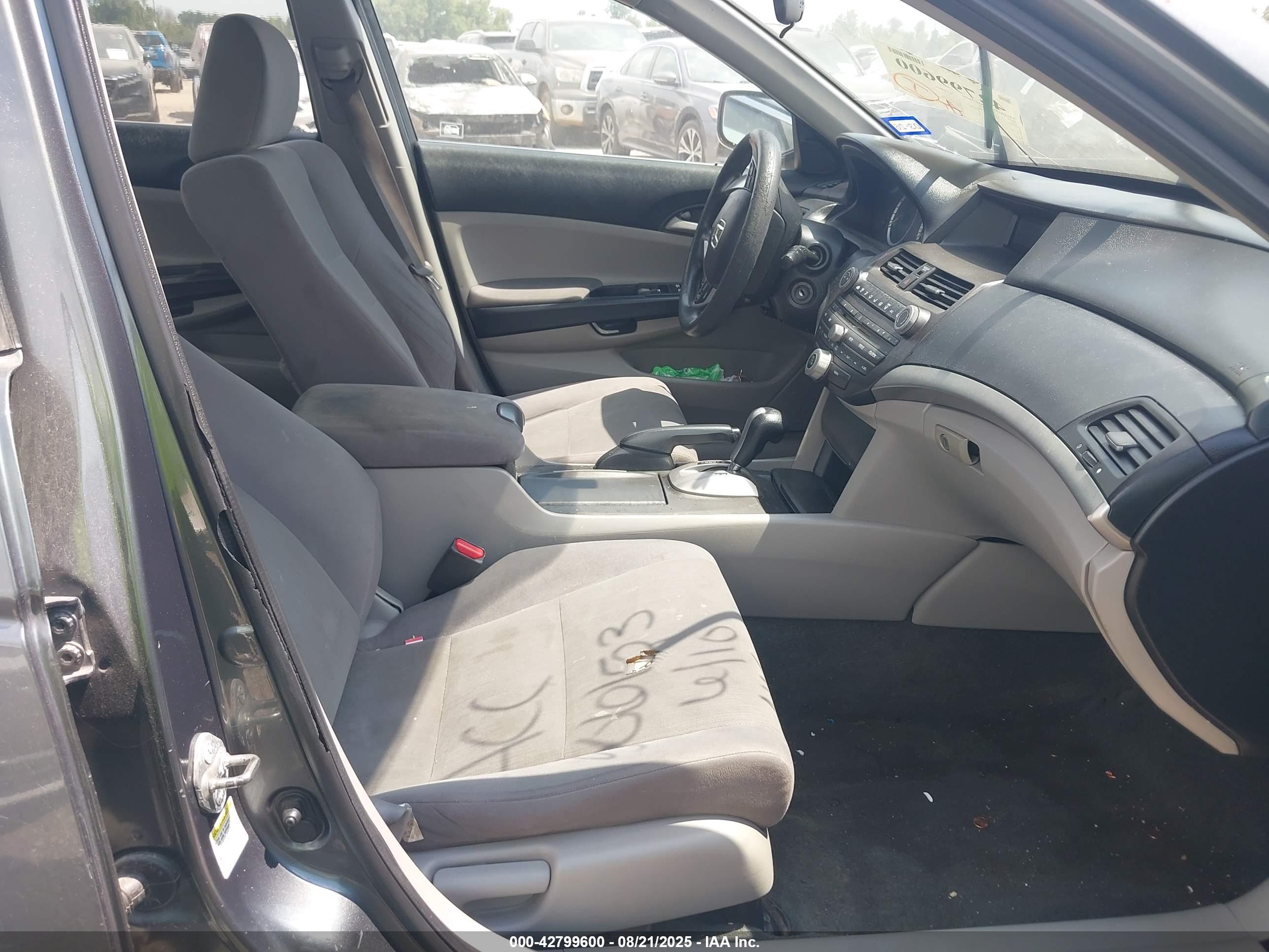 HONDA ACCORD image 5