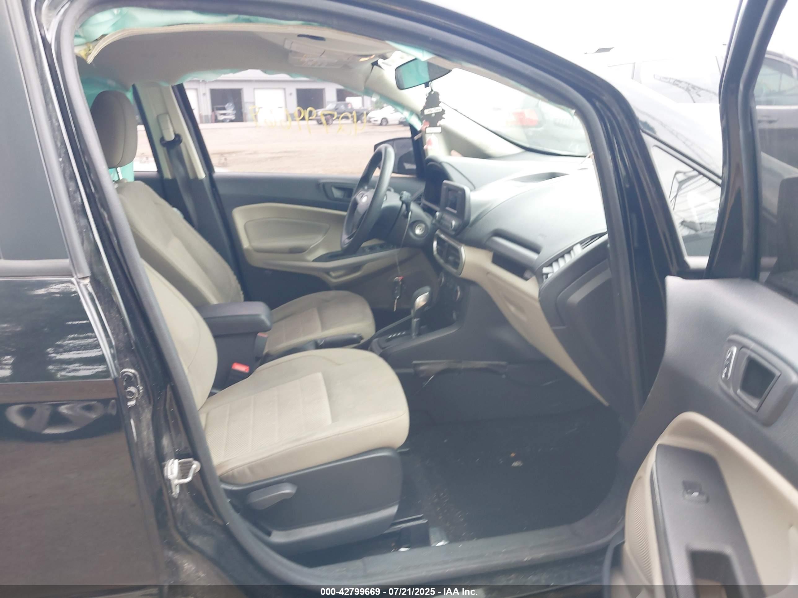 FORD ECOSPORT image 5