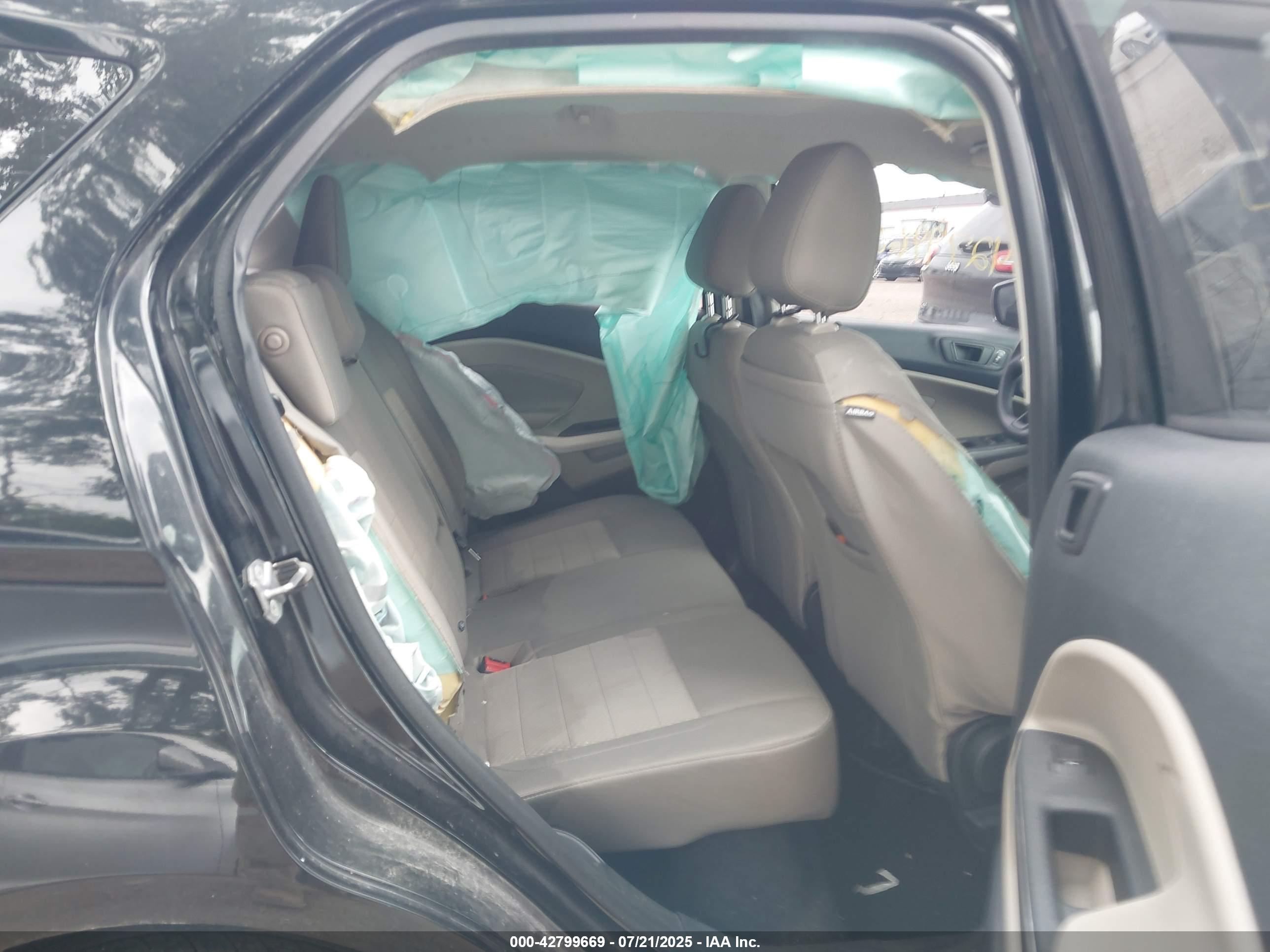 FORD ECOSPORT image 8