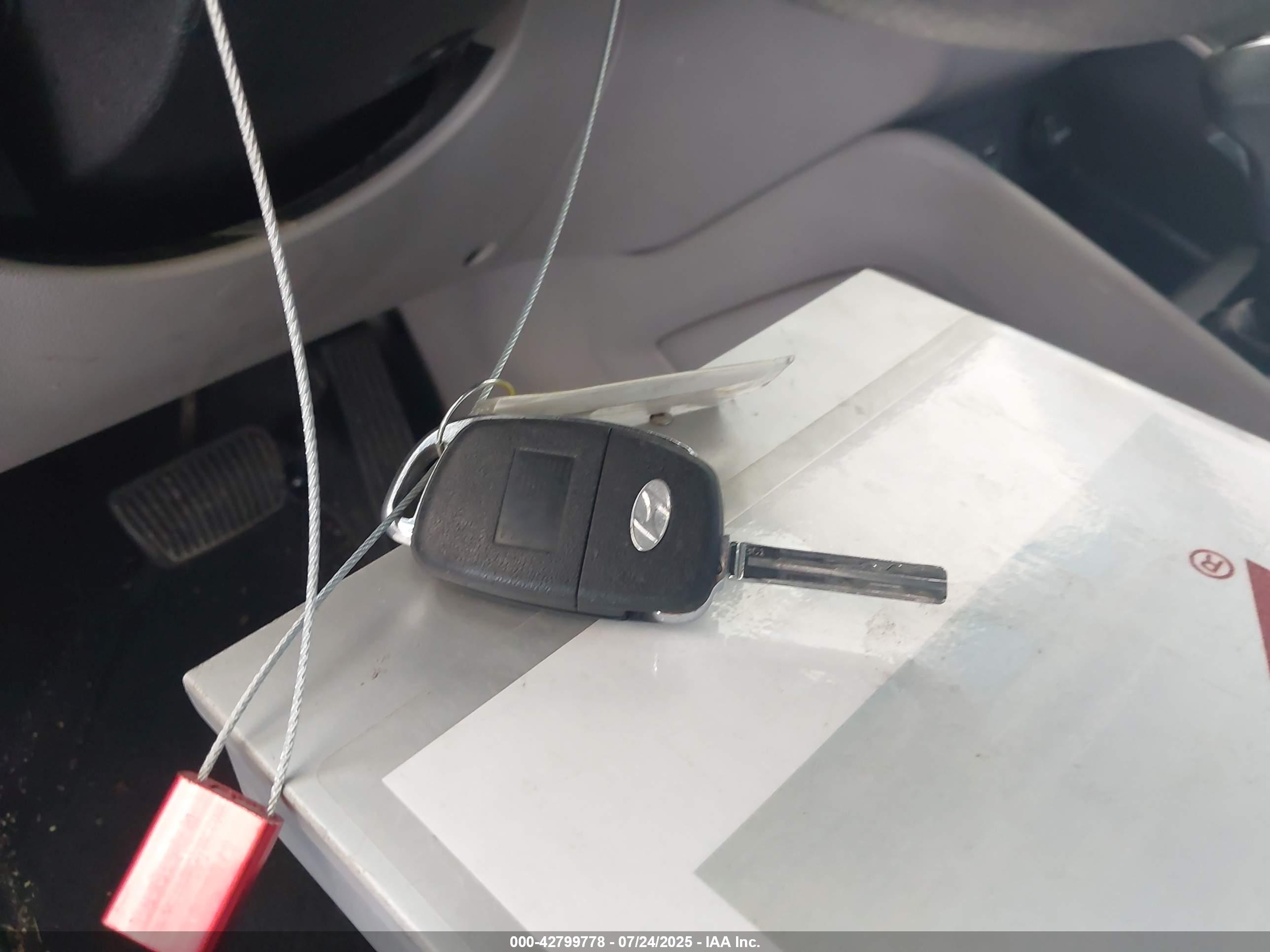 HYUNDAI TUCSON image 11