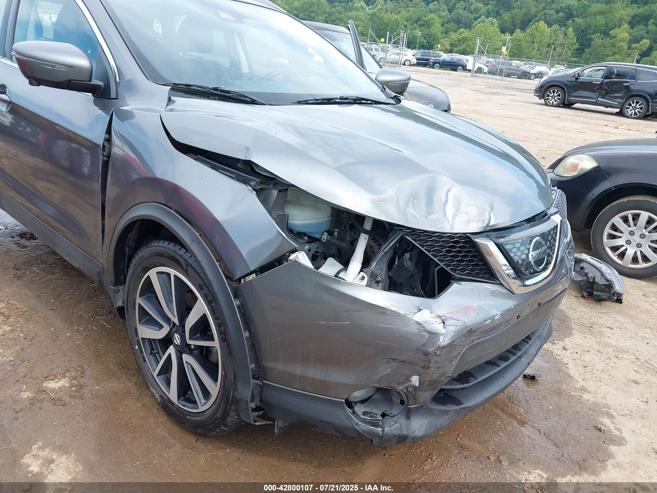 NISSAN ROGUE image 6