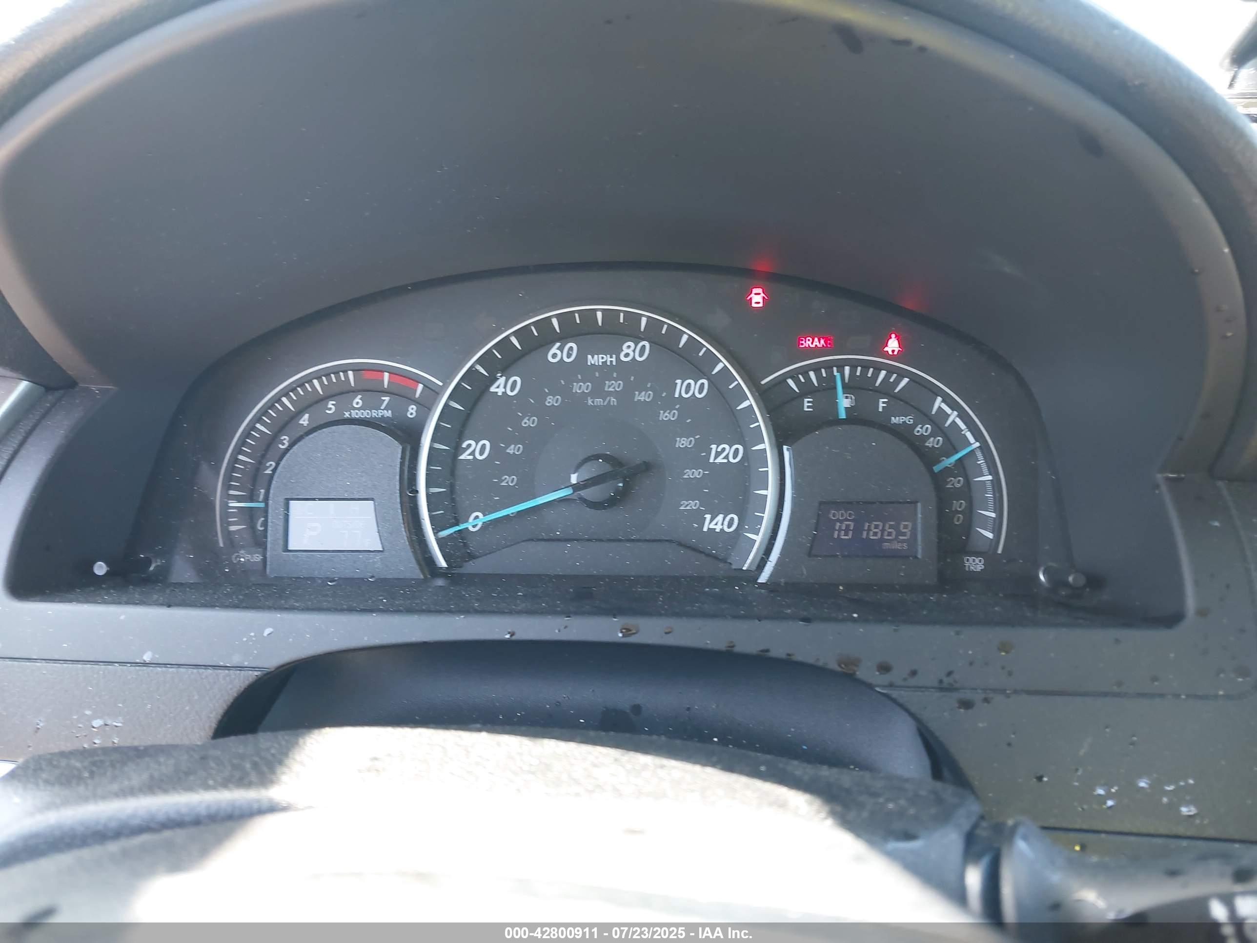 TOYOTA CAMRY image 7