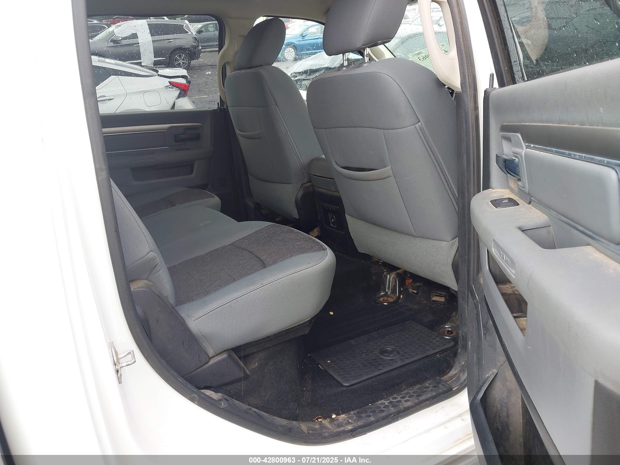 RAM 1500 image 8
