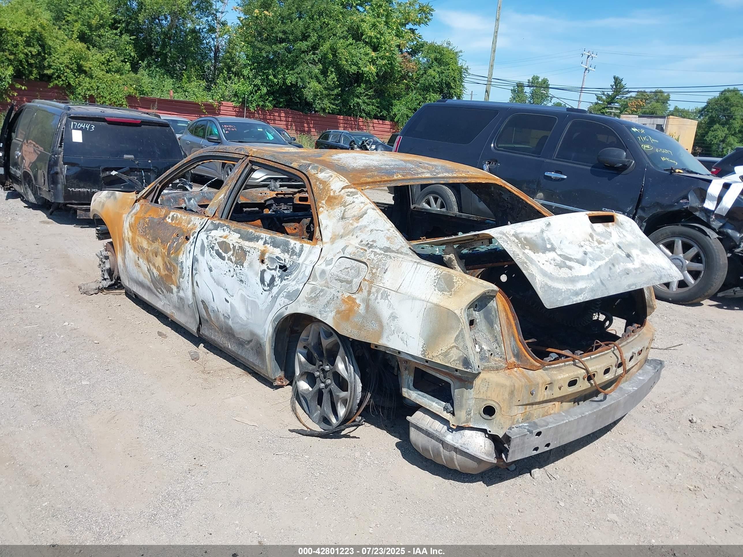 CHRYSLER 300 image 3