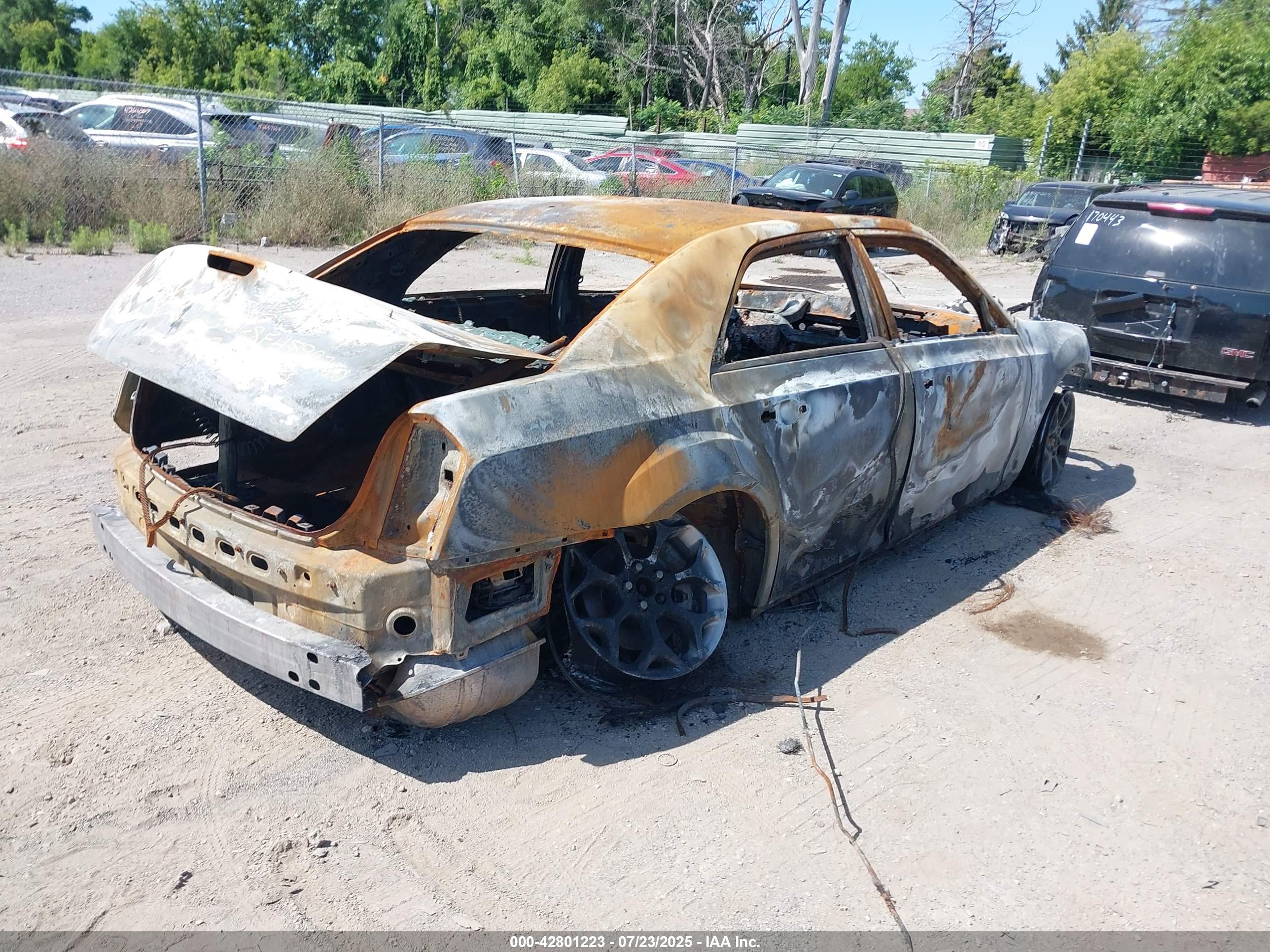 CHRYSLER 300 image 4