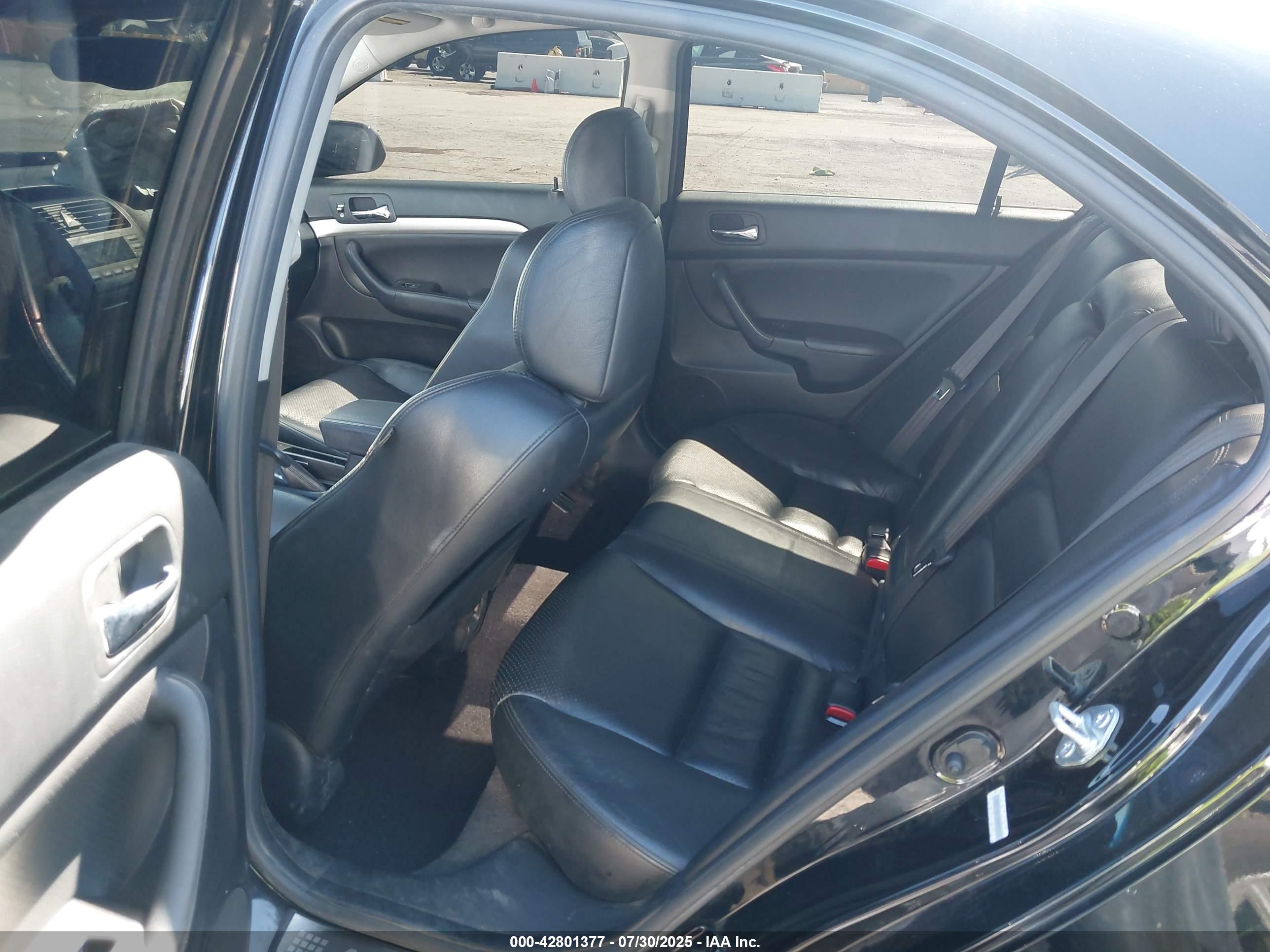 ACURA TSX image 8