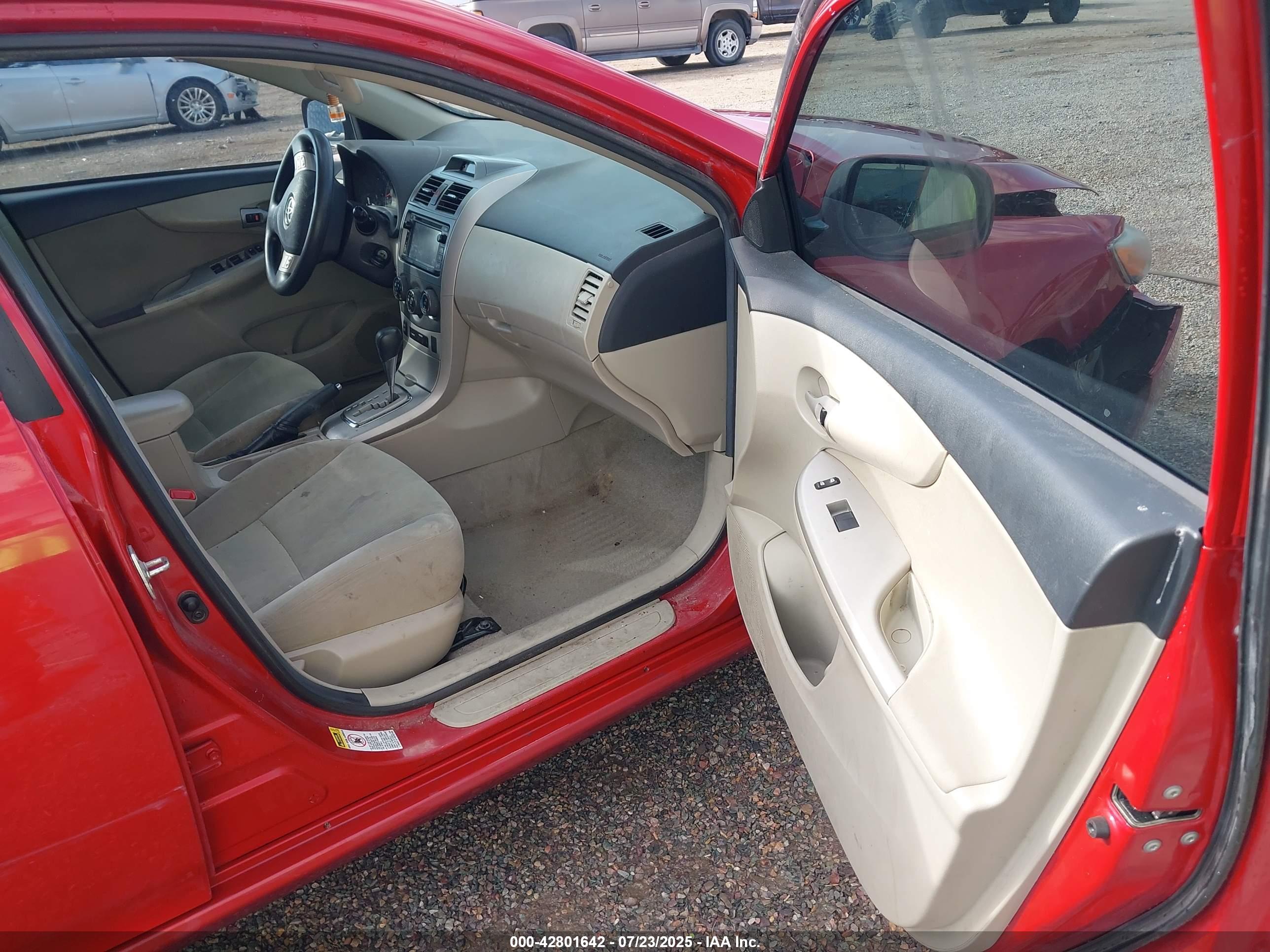 TOYOTA COROLLA image 5