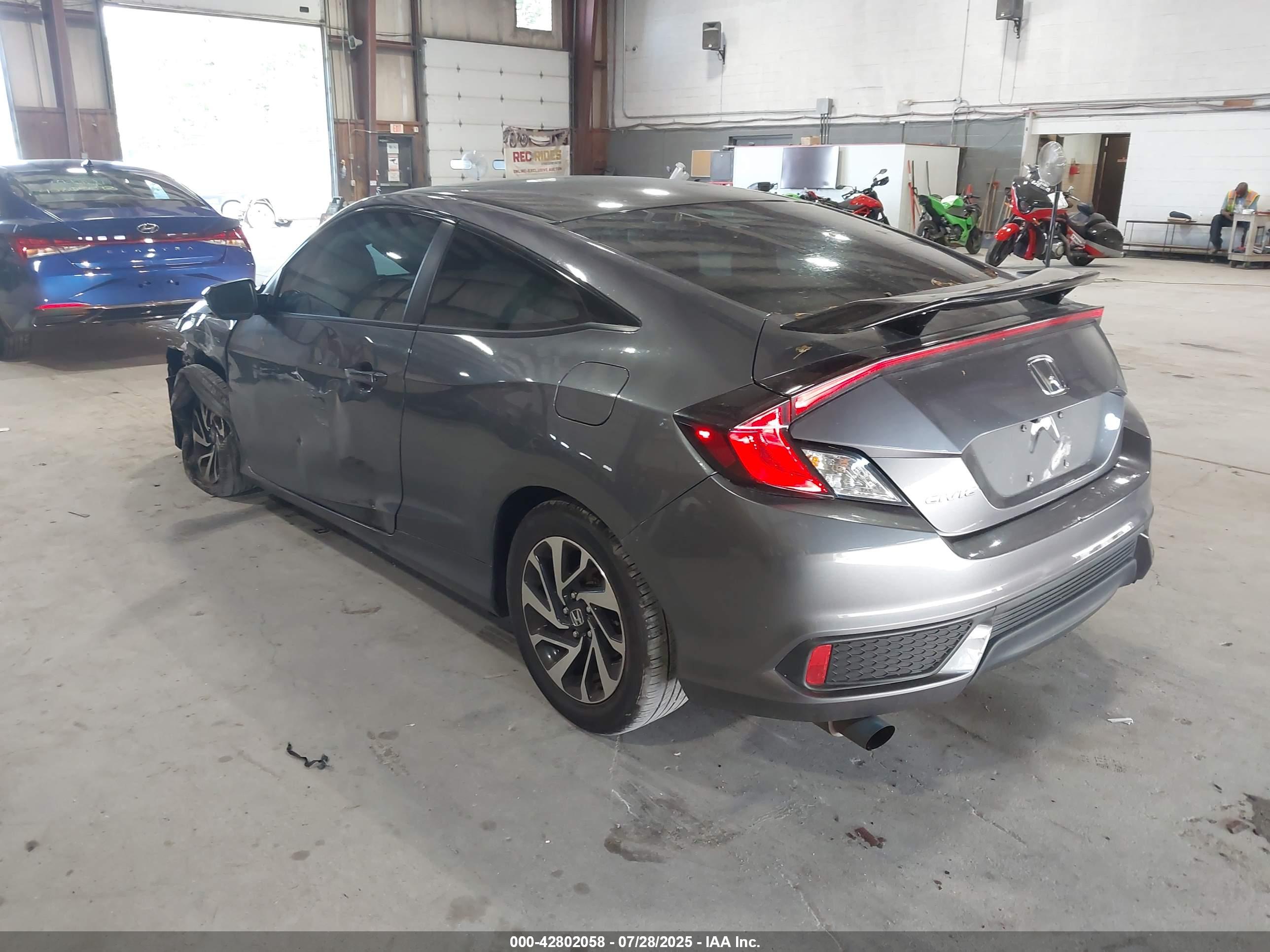 HONDA CIVIC image 3