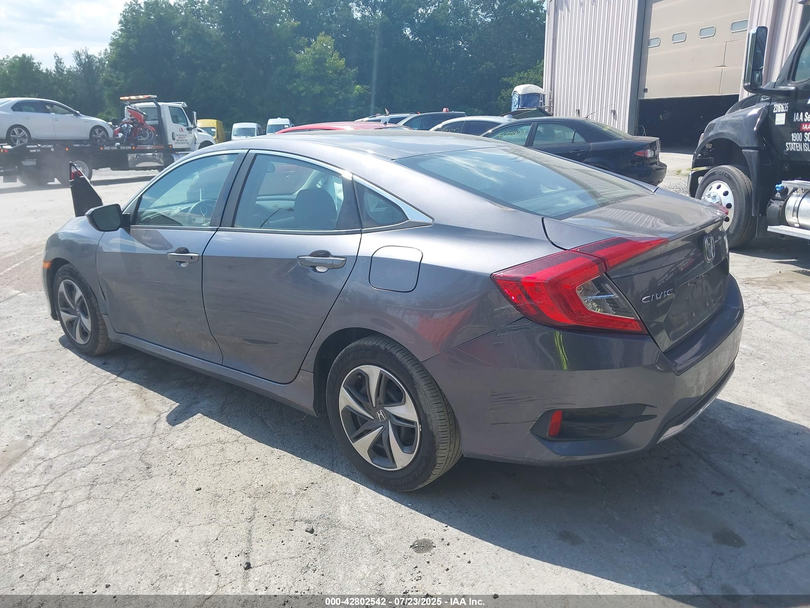 HONDA CIVIC image 3
