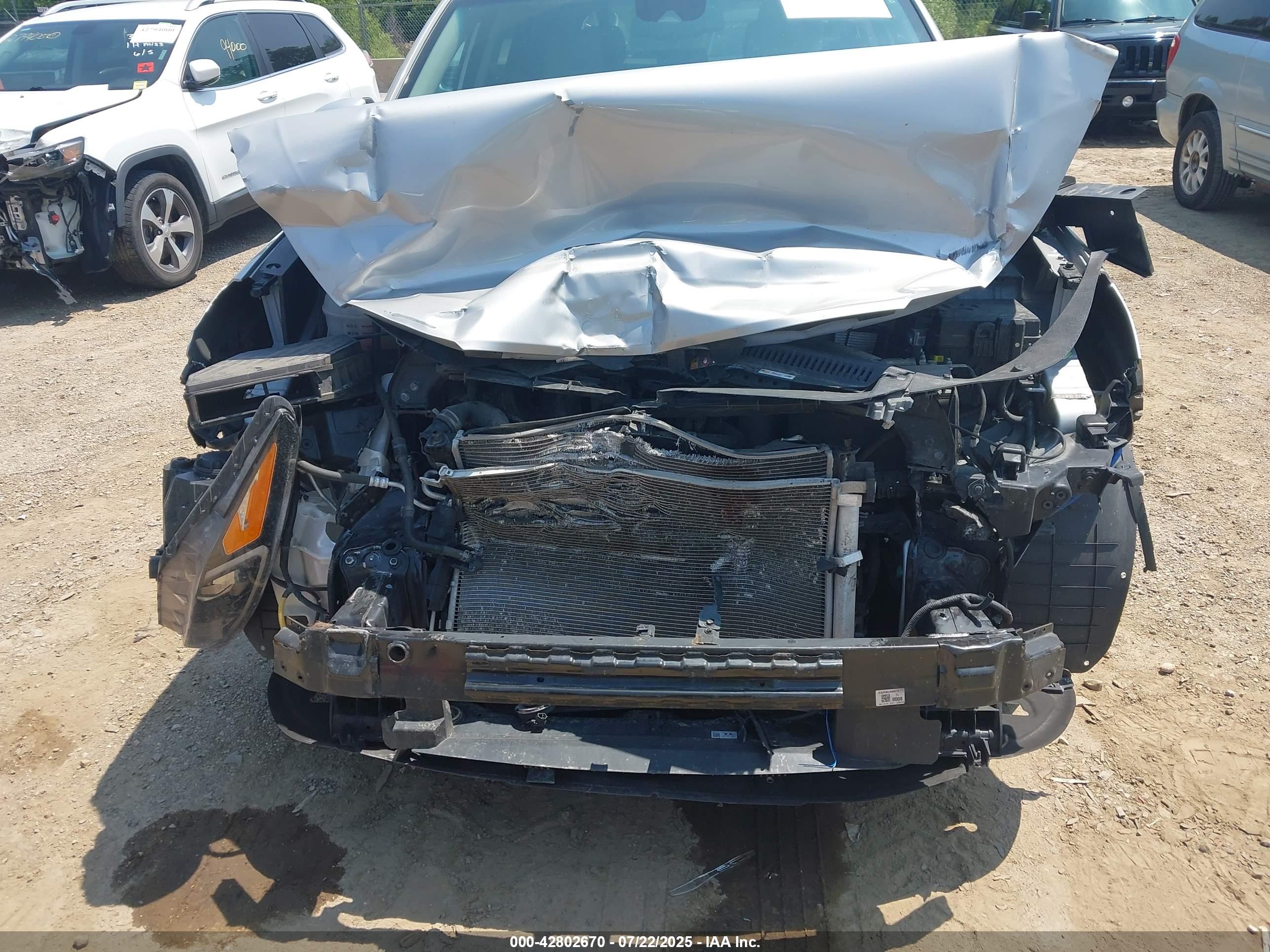 HYUNDAI TUCSON image 6