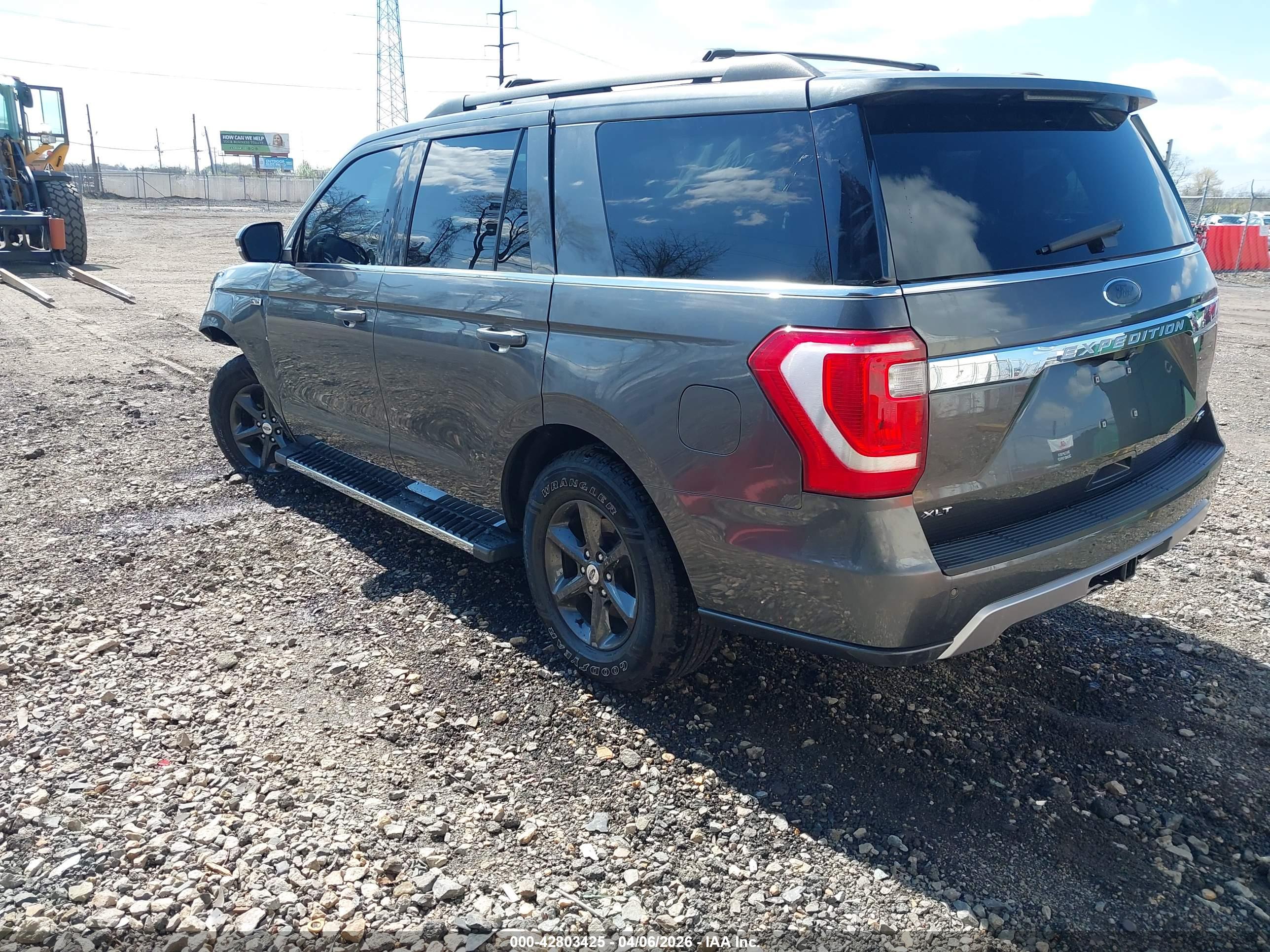 FORD EXPEDITION image 3