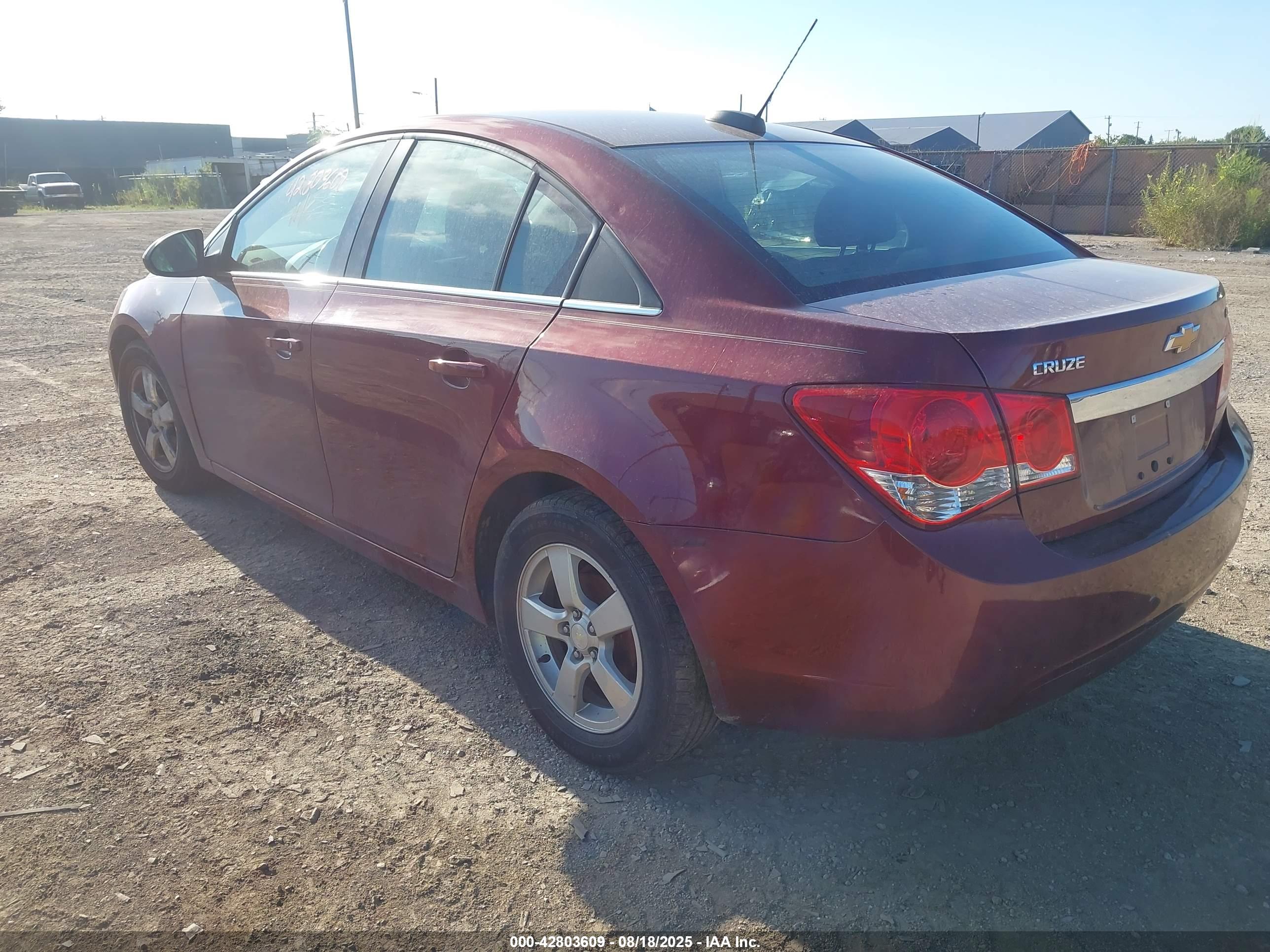 CHEVROLET CRUZE image 3