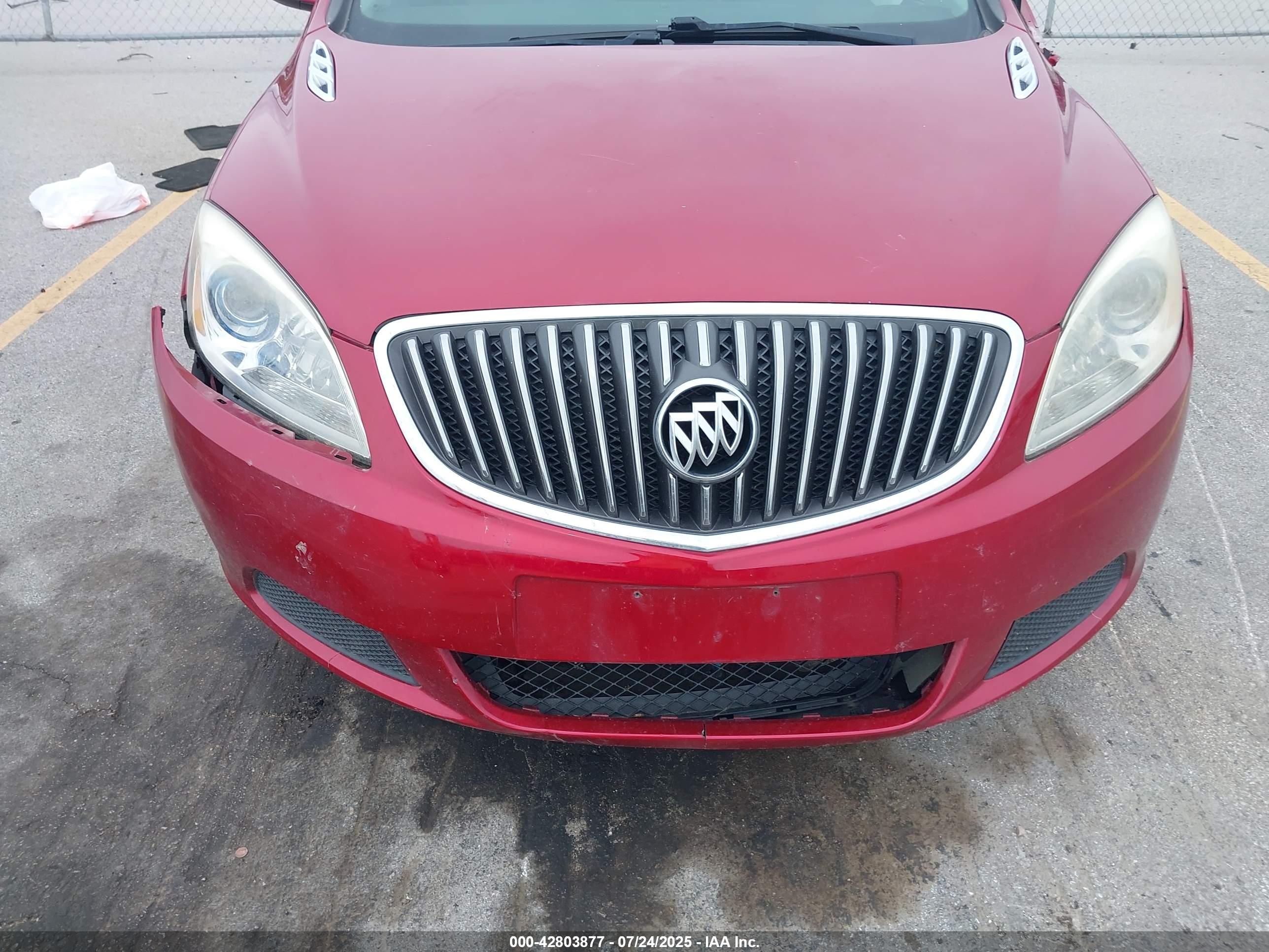 BUICK VERANO image 6