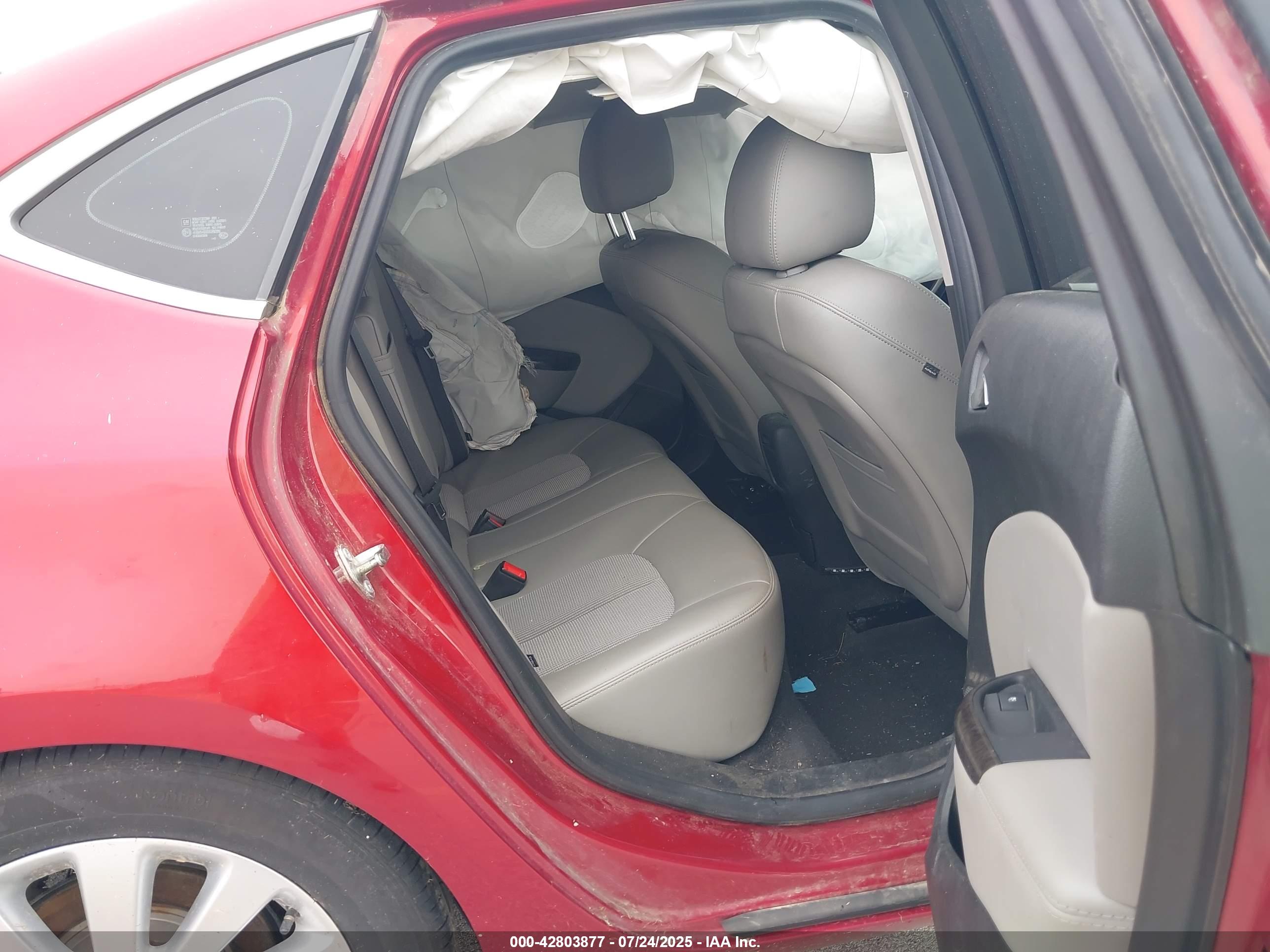 BUICK VERANO image 8