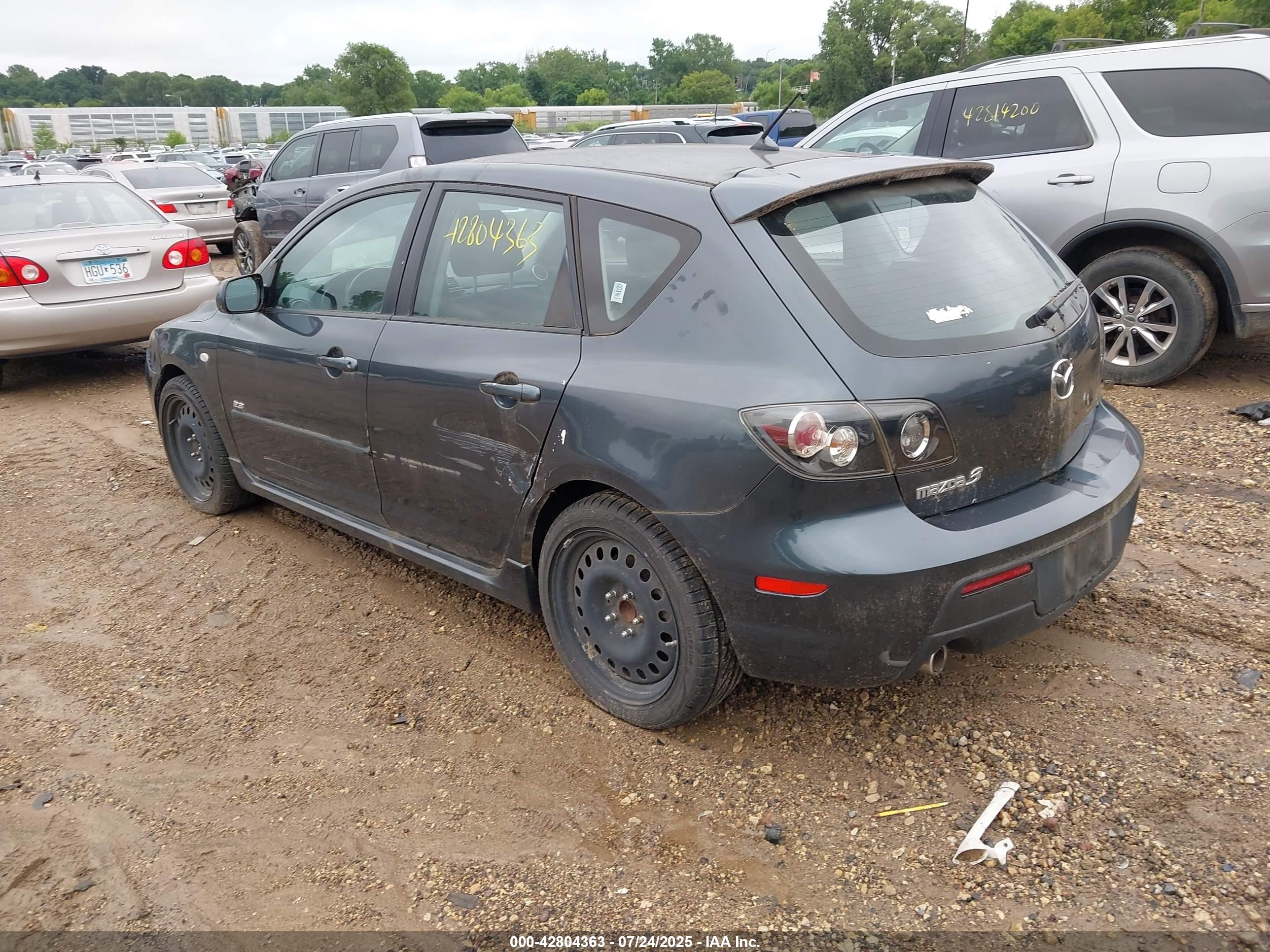 MAZDA MAZDA3 image 3