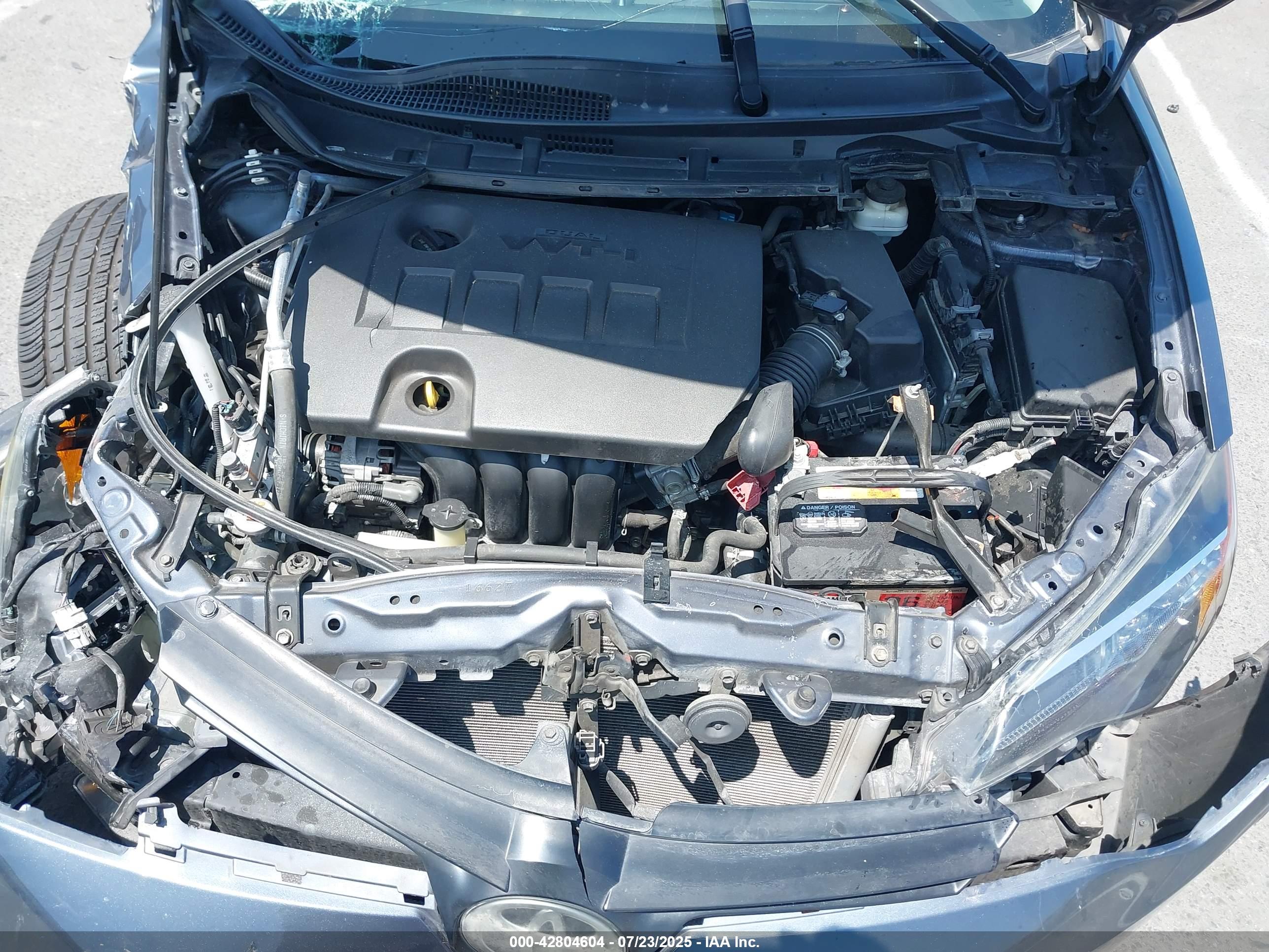TOYOTA COROLLA image 10