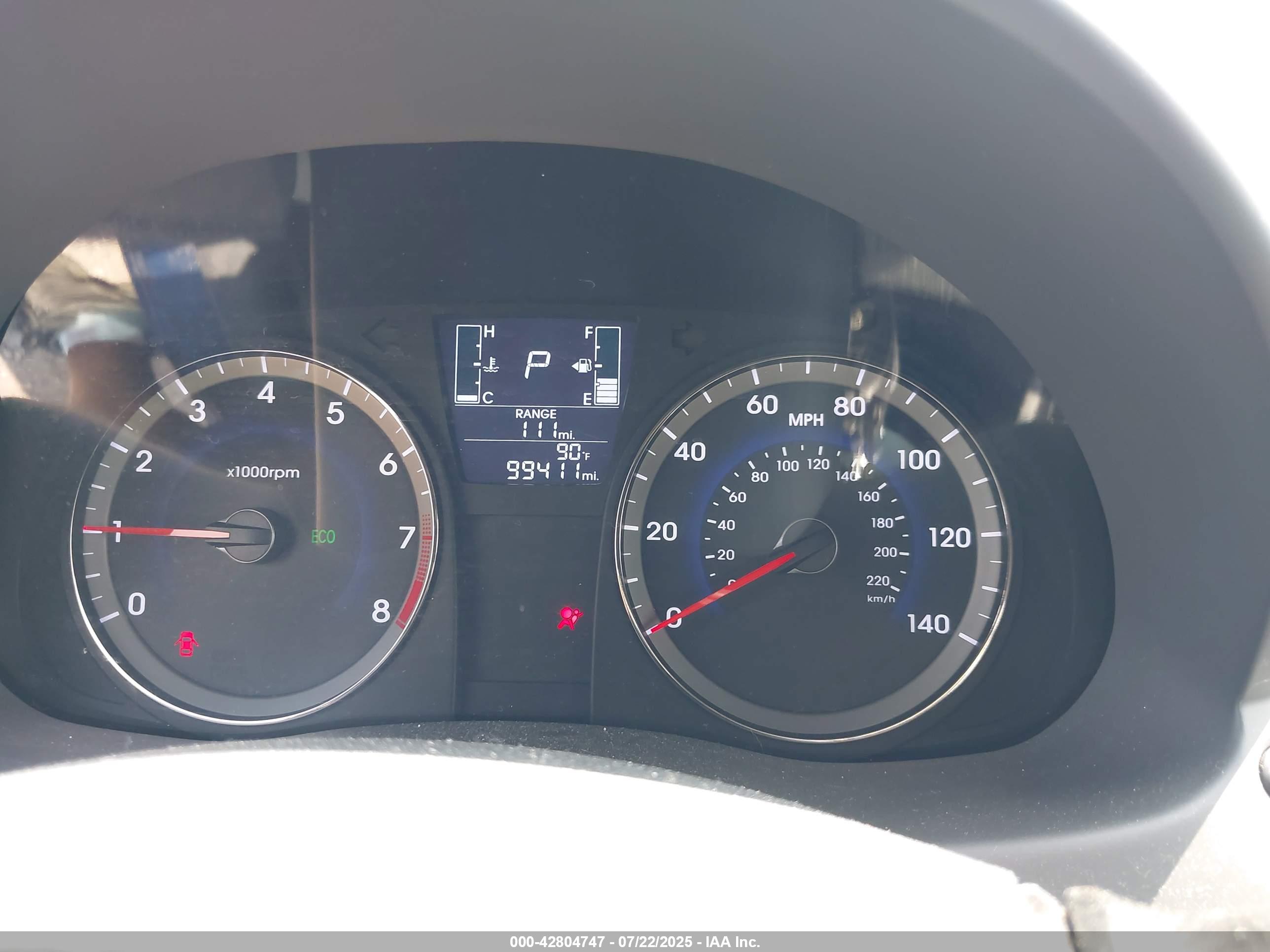 HYUNDAI ACCENT image 7