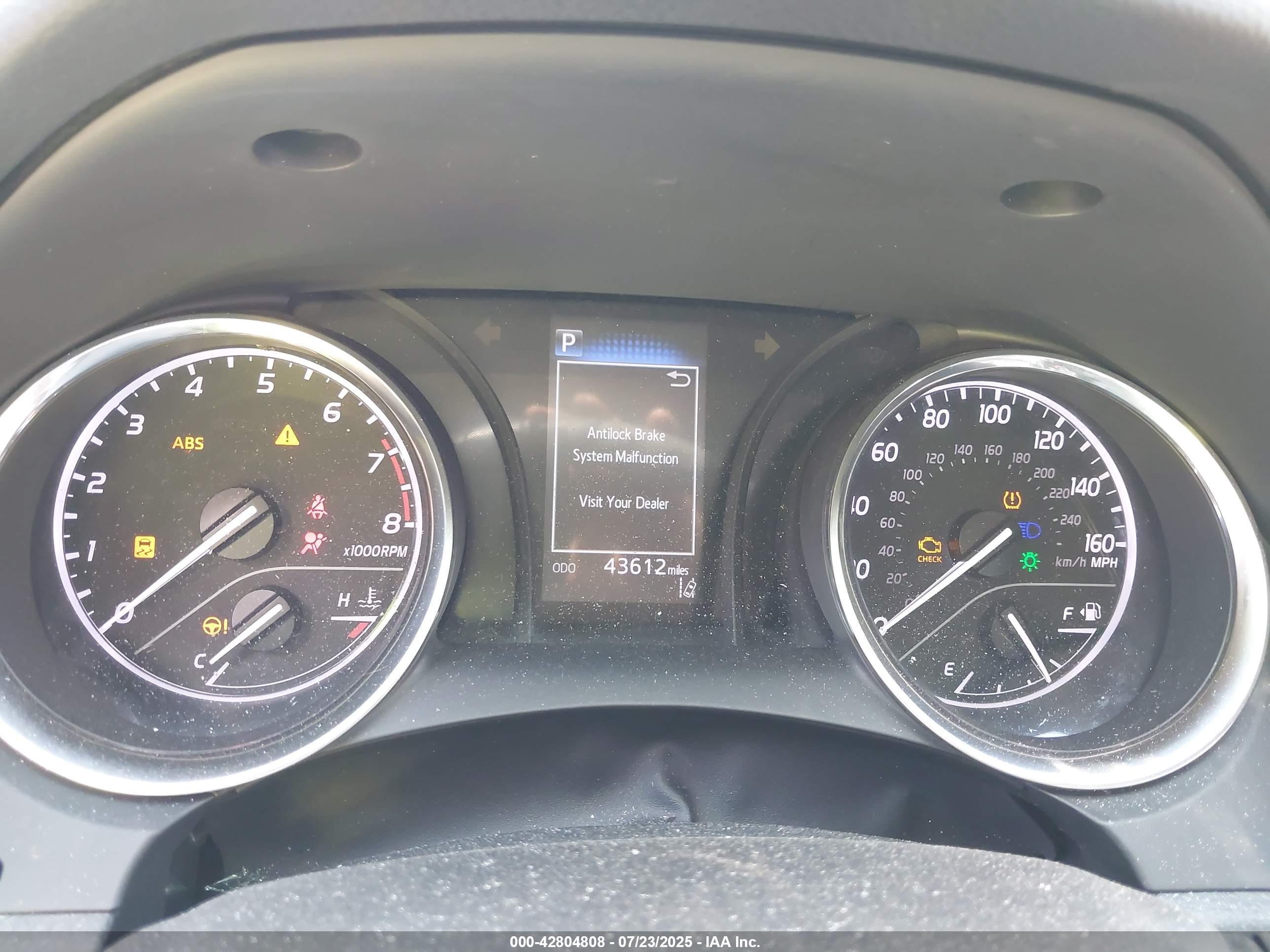 TOYOTA CAMRY image 7