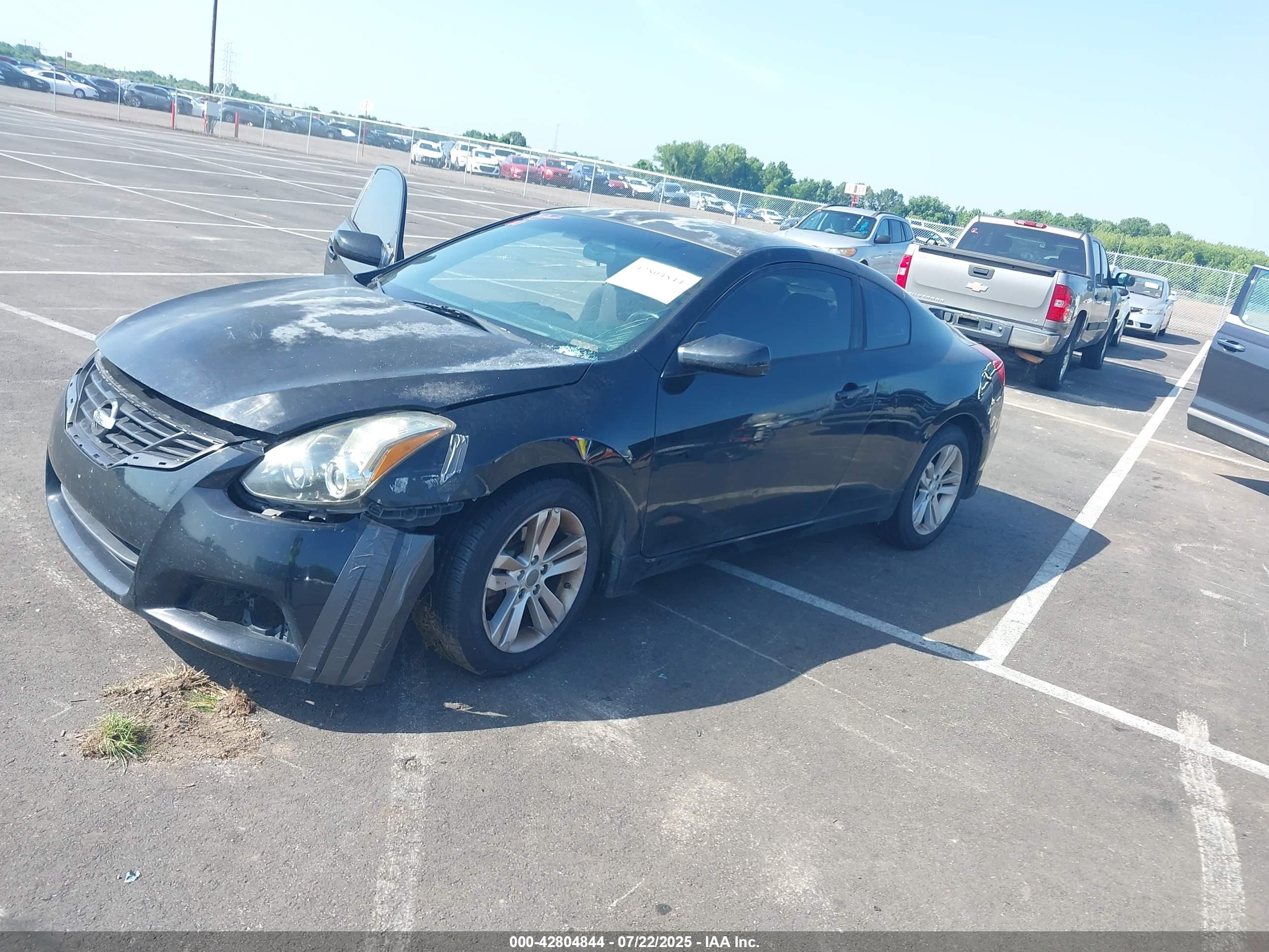 NISSAN ALTIMA image 2