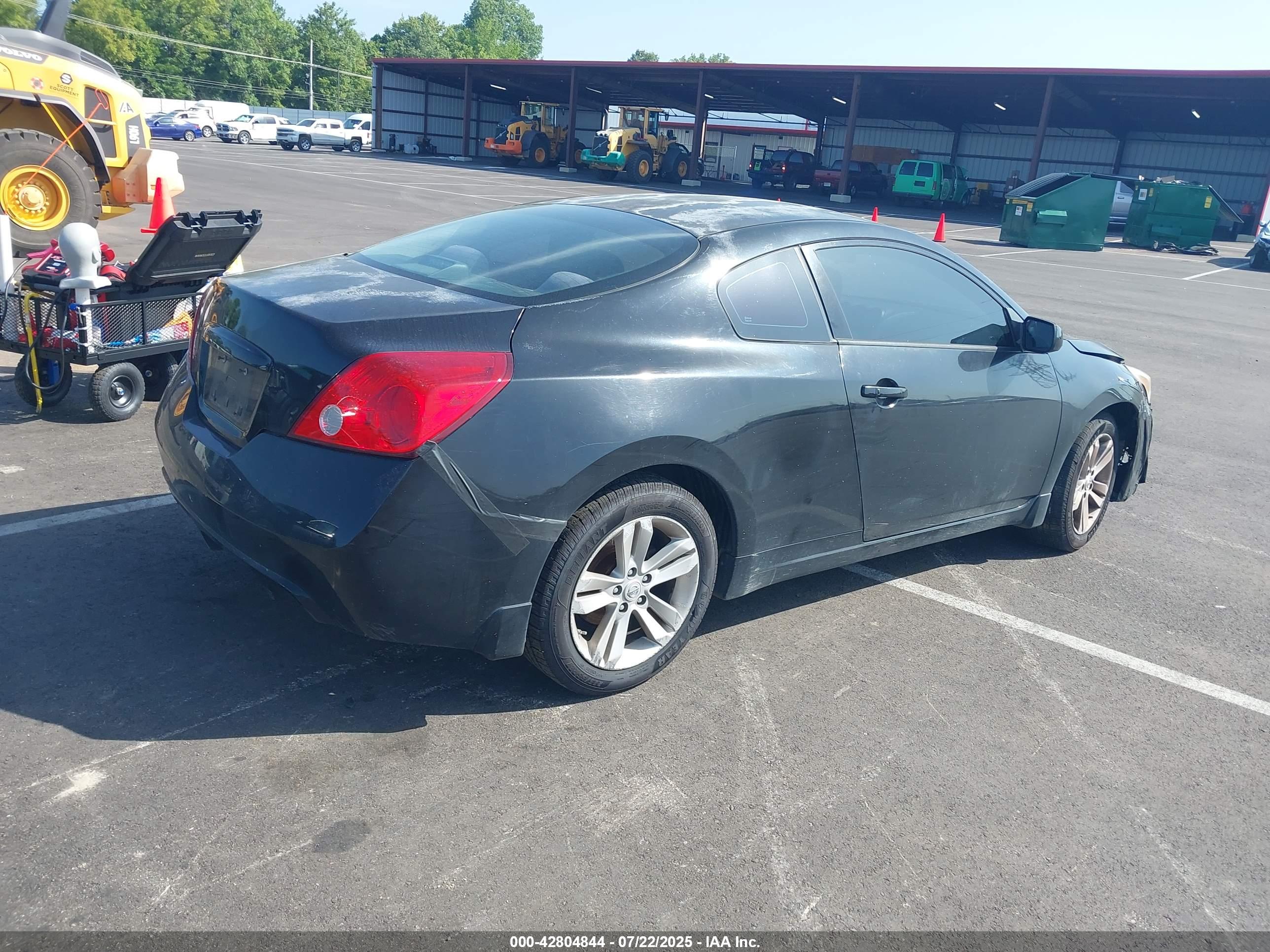 NISSAN ALTIMA image 4