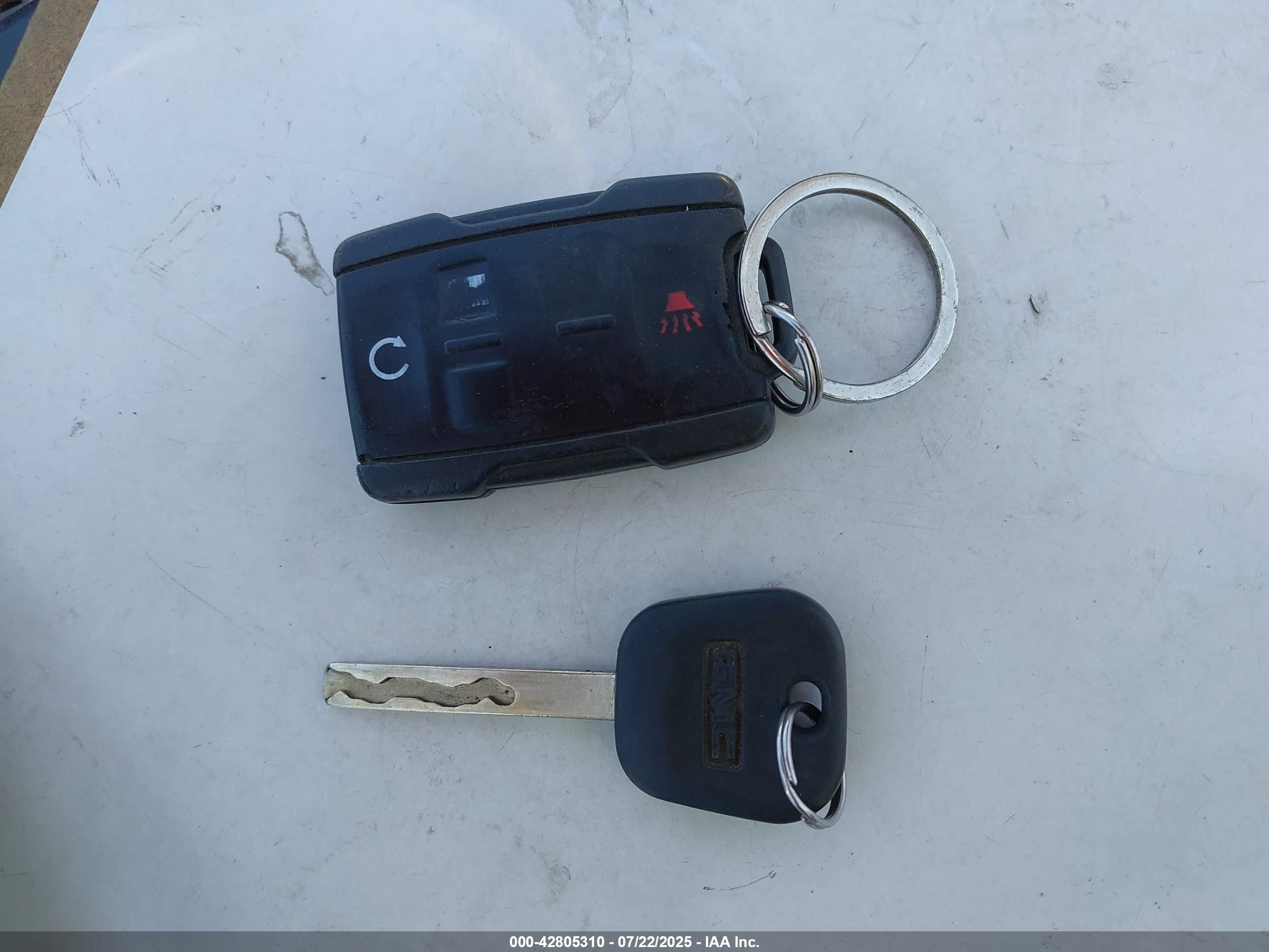 GMC SIERRA image 11