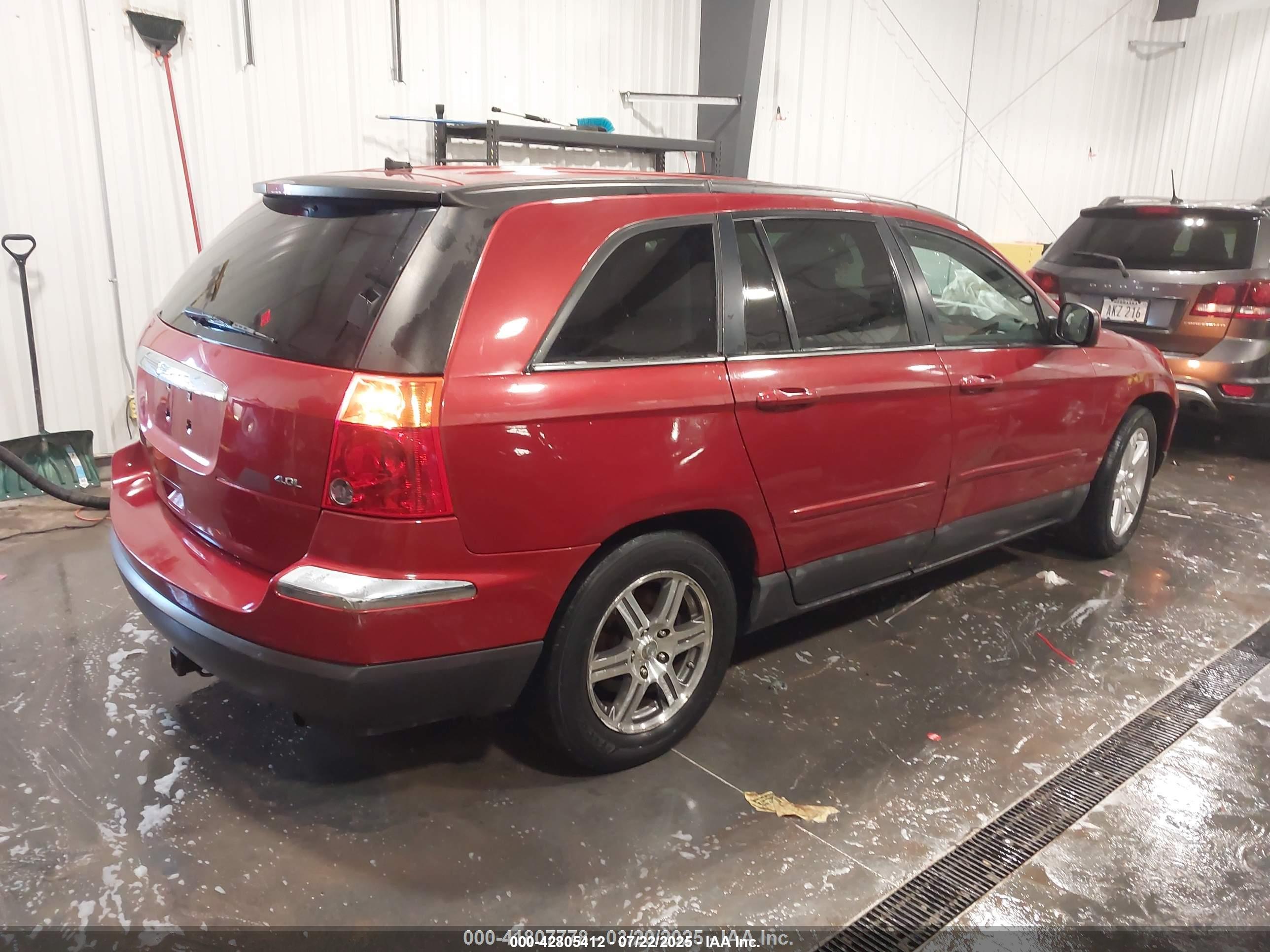 CHRYSLER PACIFICA image 4