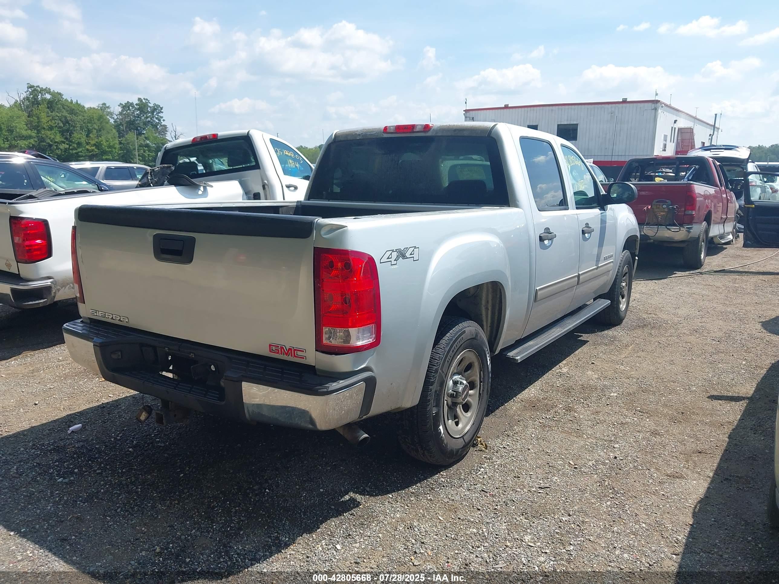 GMC SIERRA image 4