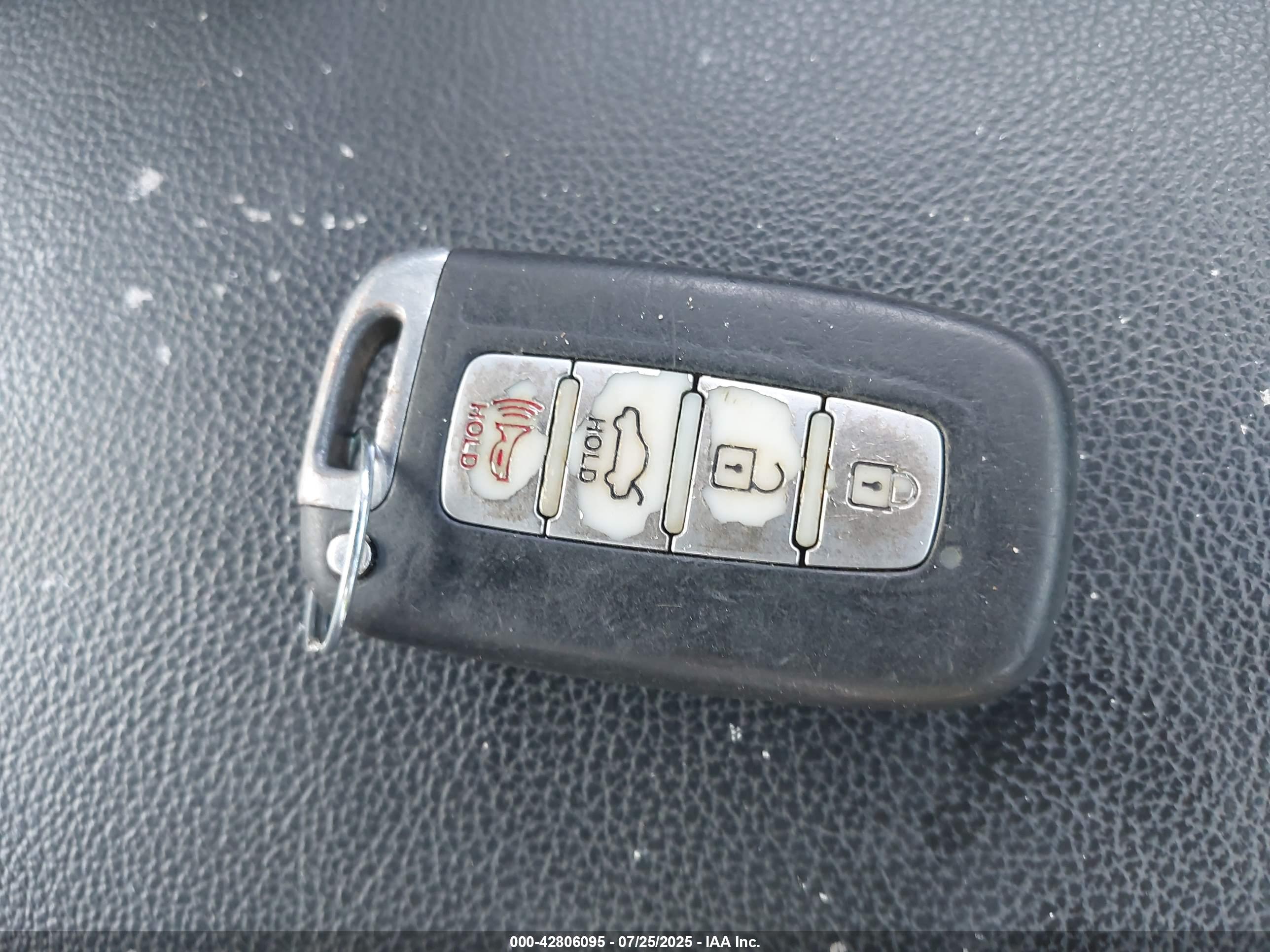HYUNDAI ELANTRA image 11