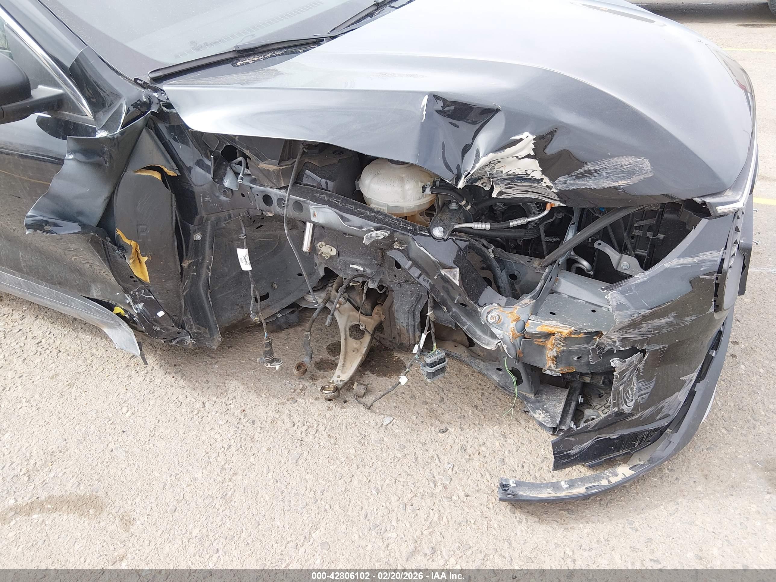 FORD ESCAPE image 6