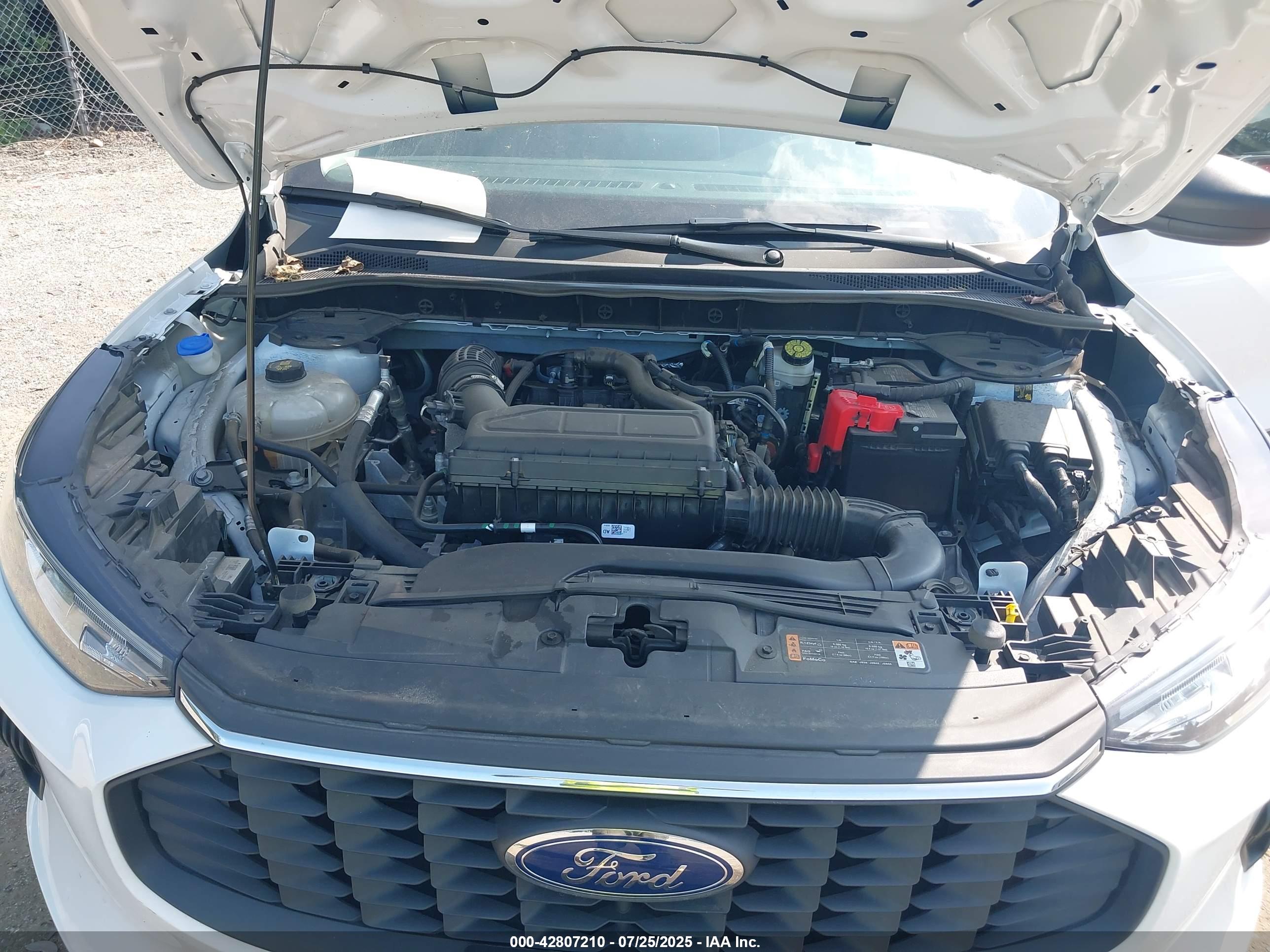FORD ESCAPE image 10