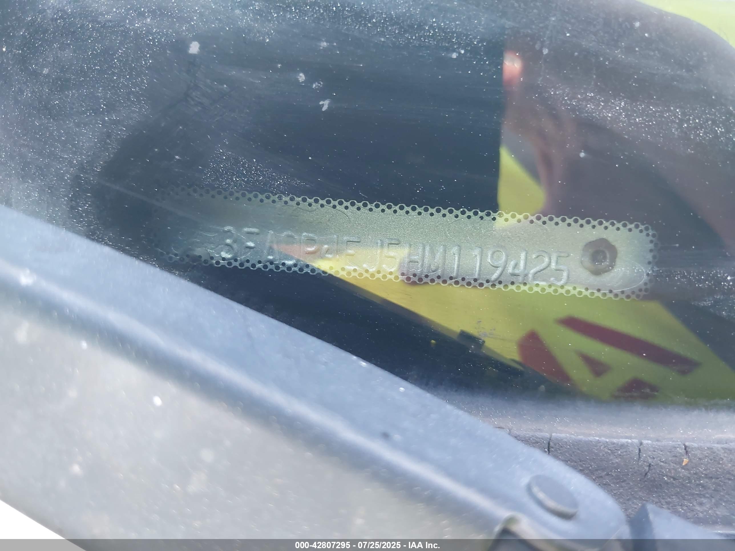 FORD FIESTA image 9