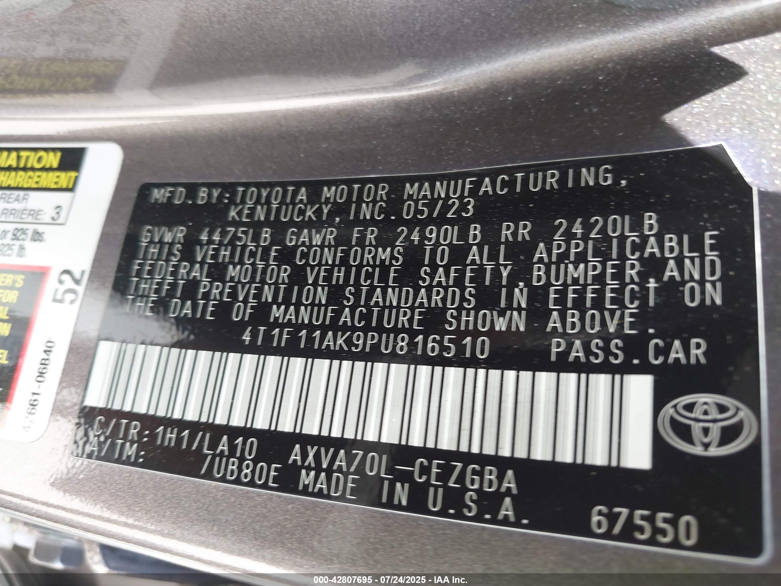 TOYOTA CAMRY image 9