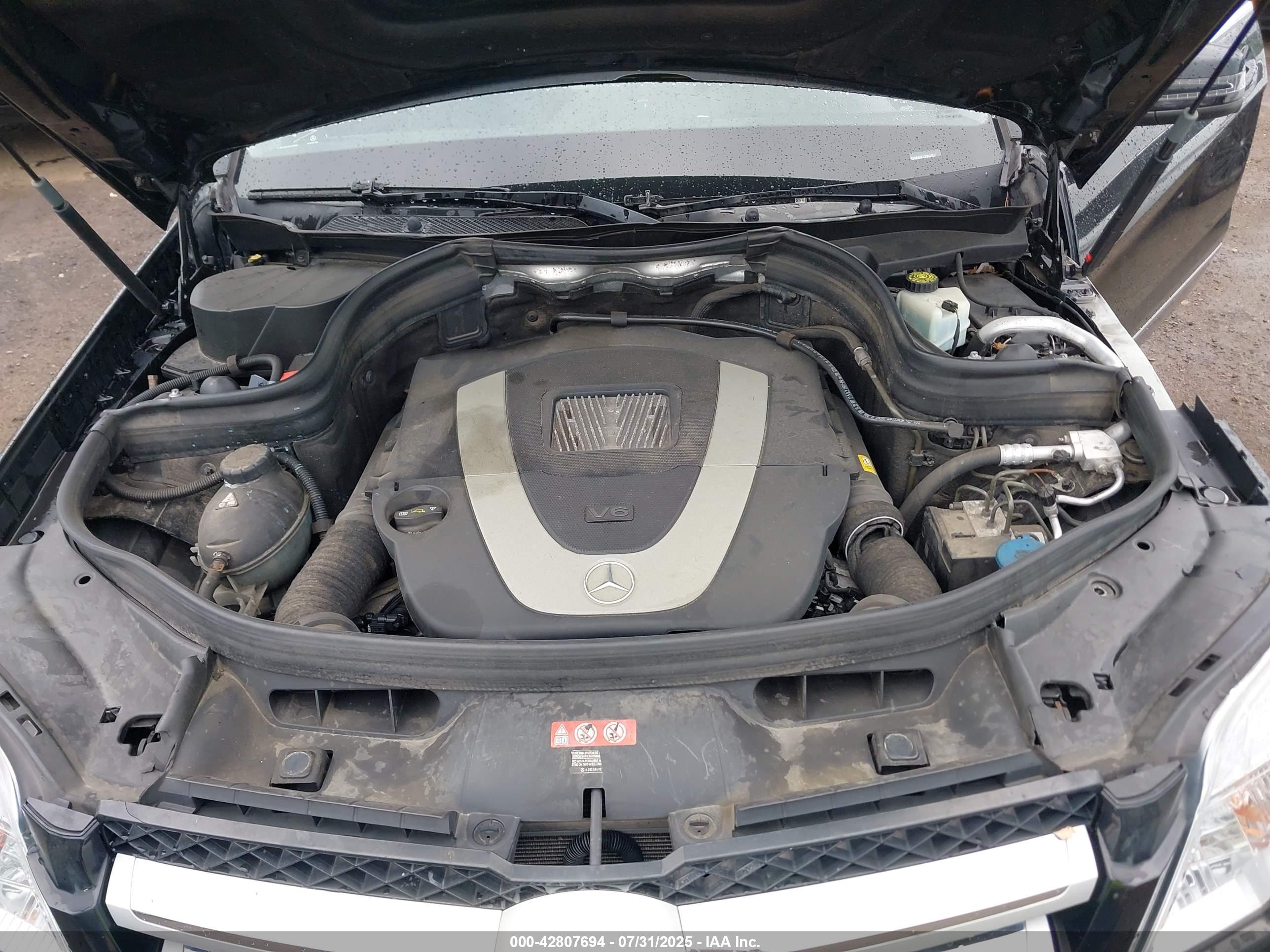 MERCEDES-BENZ GLK image 10