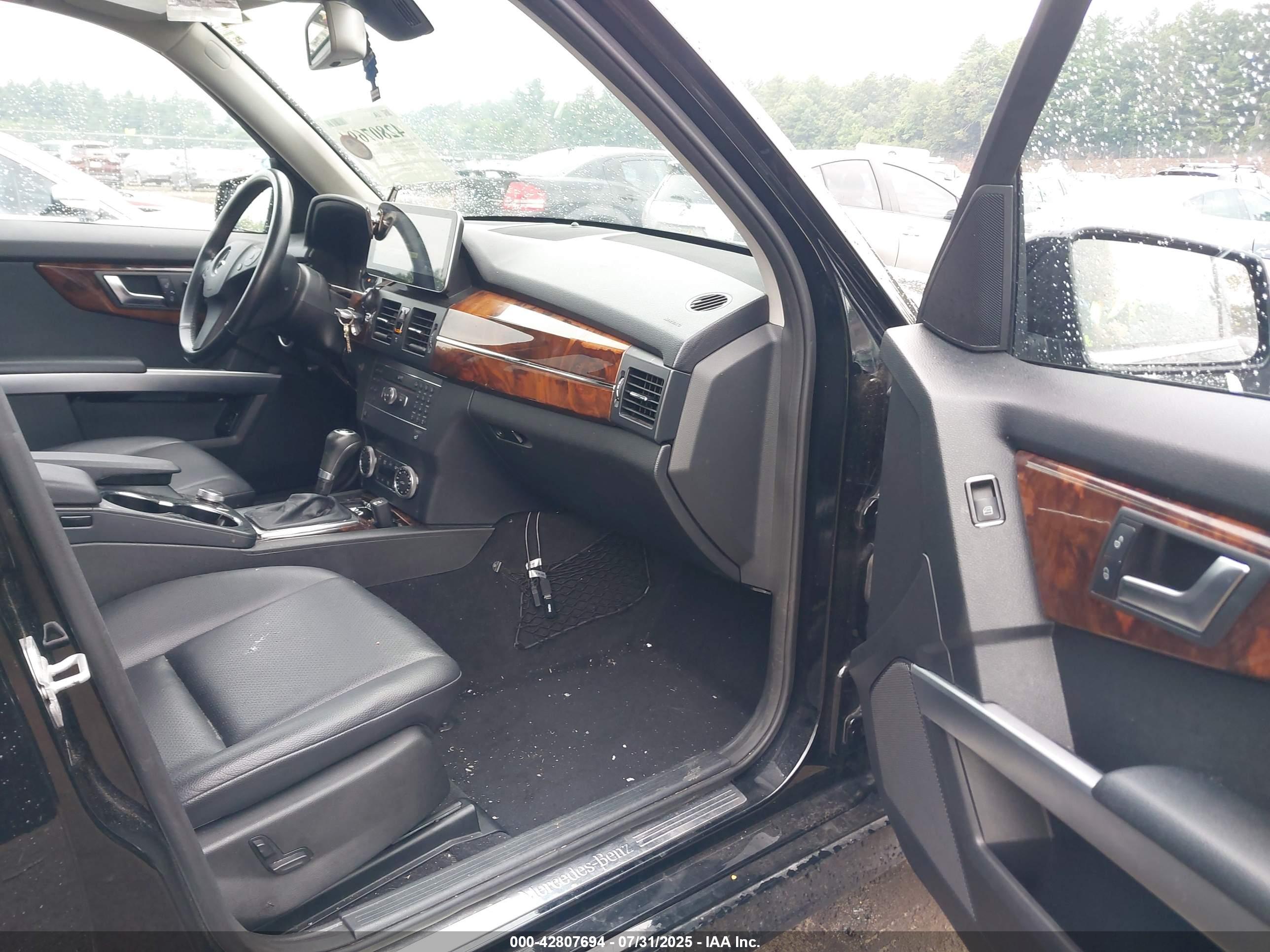 MERCEDES-BENZ GLK image 5